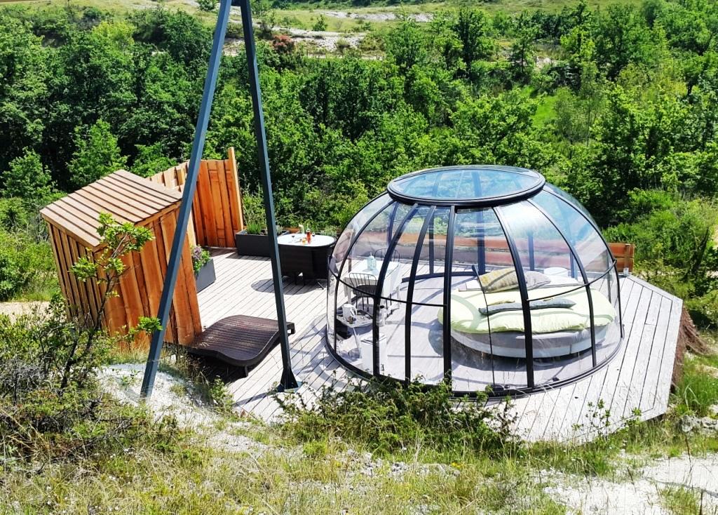 Dôme Prestige : une expérience unique en pleine nature à Labastide De Penne — environnement naturel
