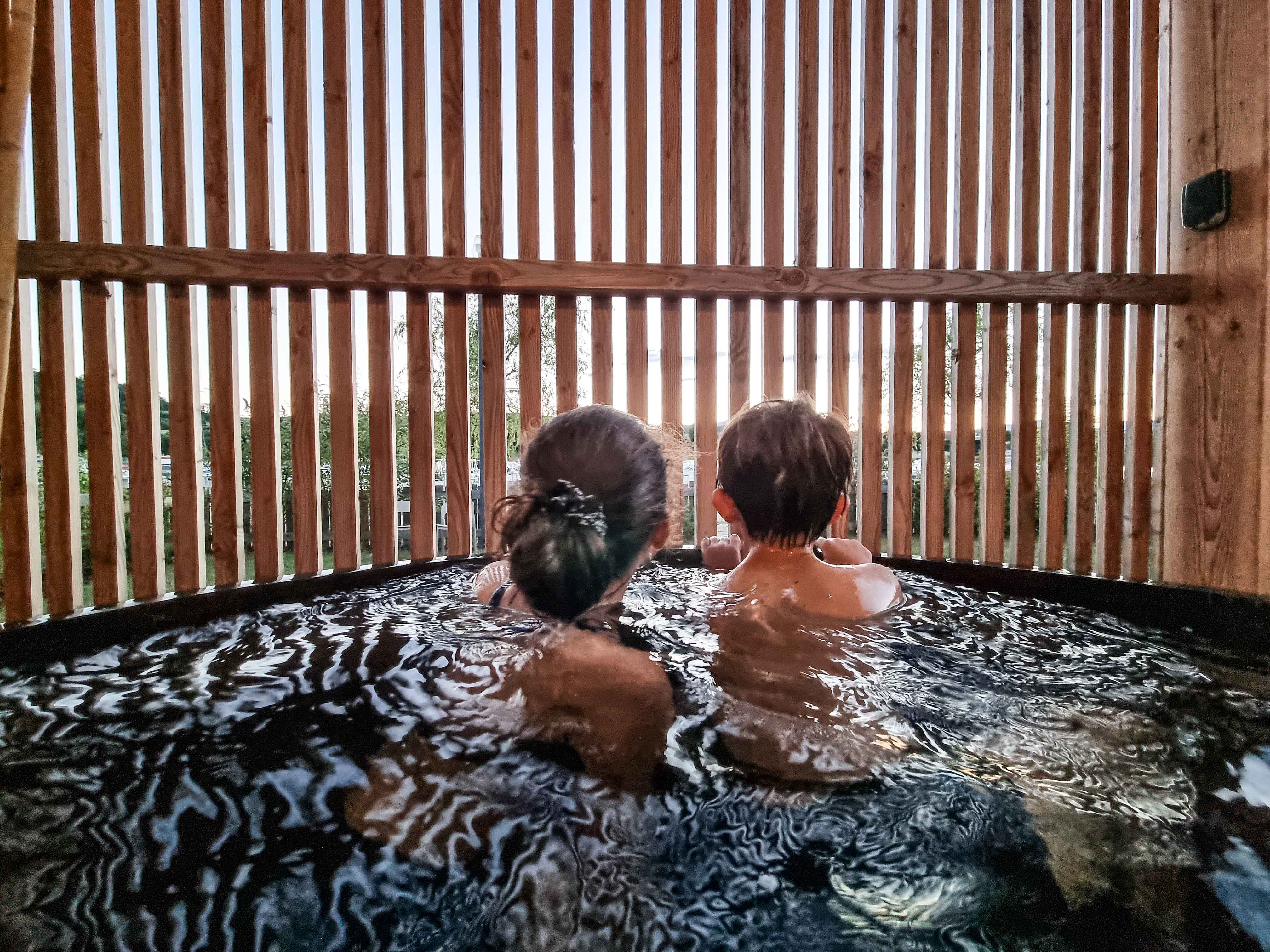 Tente-Lodge Via Rhôna : une immersion au cœur de la nature à Virignin — environnement naturel