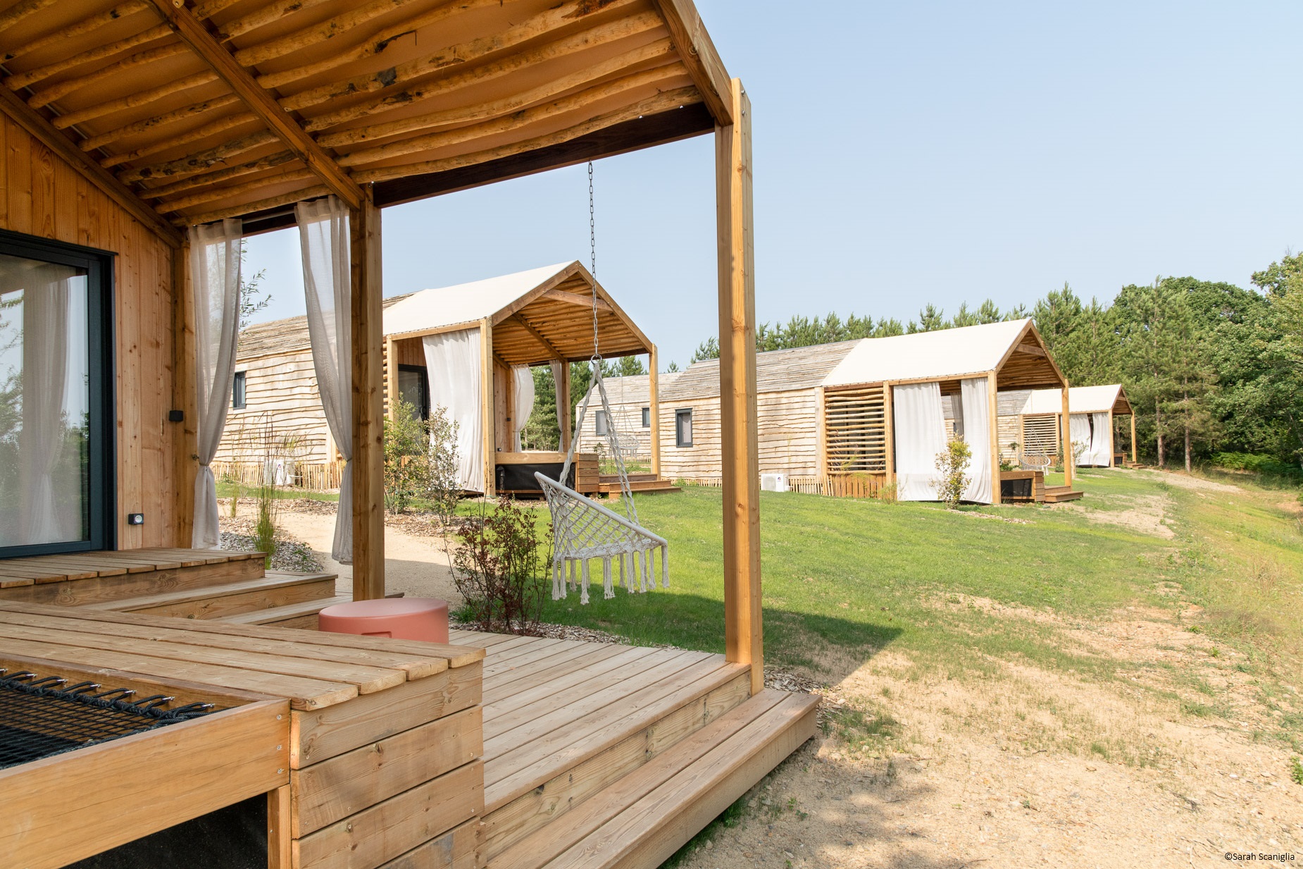 Lodge PMR et Spa Bohème : un refuge enchanteur en Vendée à Vairé — cuisine