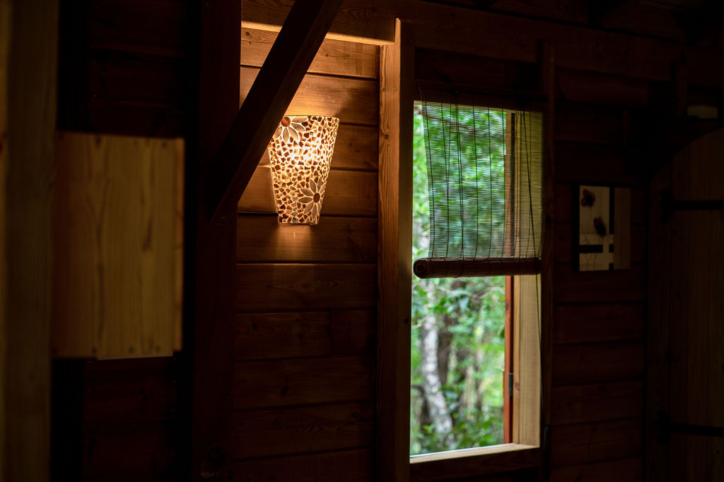 Le Nid des Colibris : une cabane dans les arbres en Guadeloupe à Deshaies — espace de vie