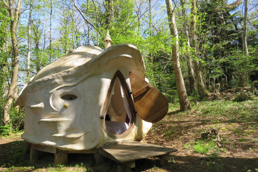 Kerterre, le petit nid — Séjour immersif en pleine forêt en Ariège à Gouzens — salle de bain