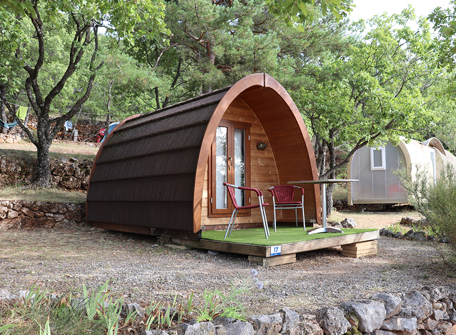 Un pod enchanteur au cœur de la nature provençale