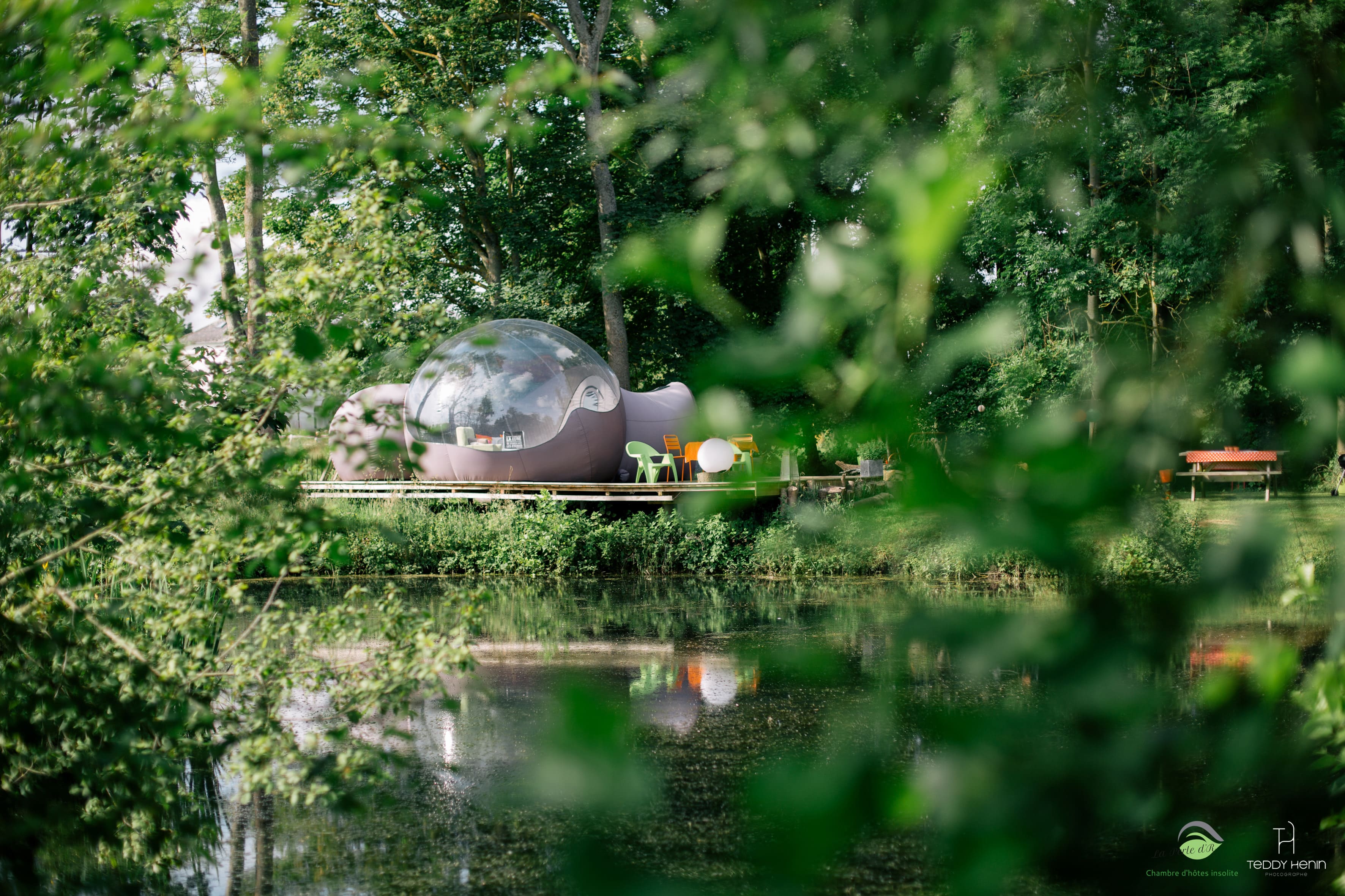 La Bulle au bord de l'eau — Hébergement insolite avec spa à Somme