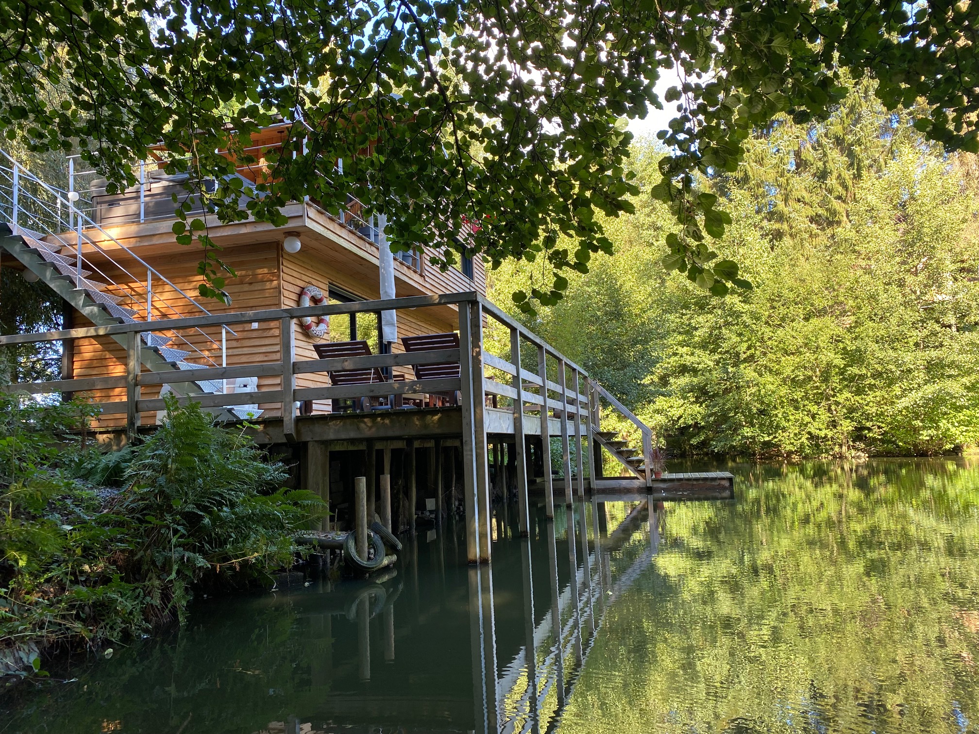 Chalet Spa sur pilotis — Cabane sur pilotis avec spa à Ille-et-Vilaine à Rennes — vue intérieure