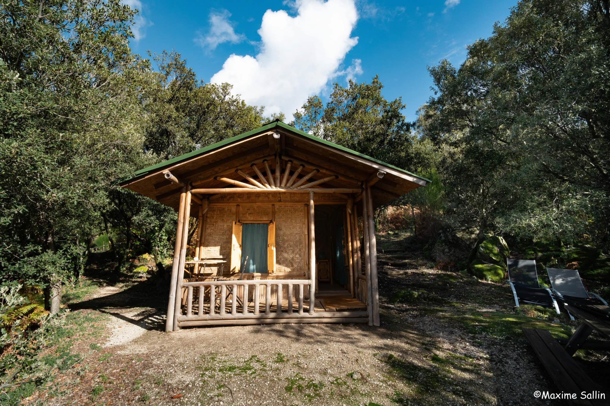 Cabane Bambou — Séjour exotique avec spa à Lascoutch (Gard)