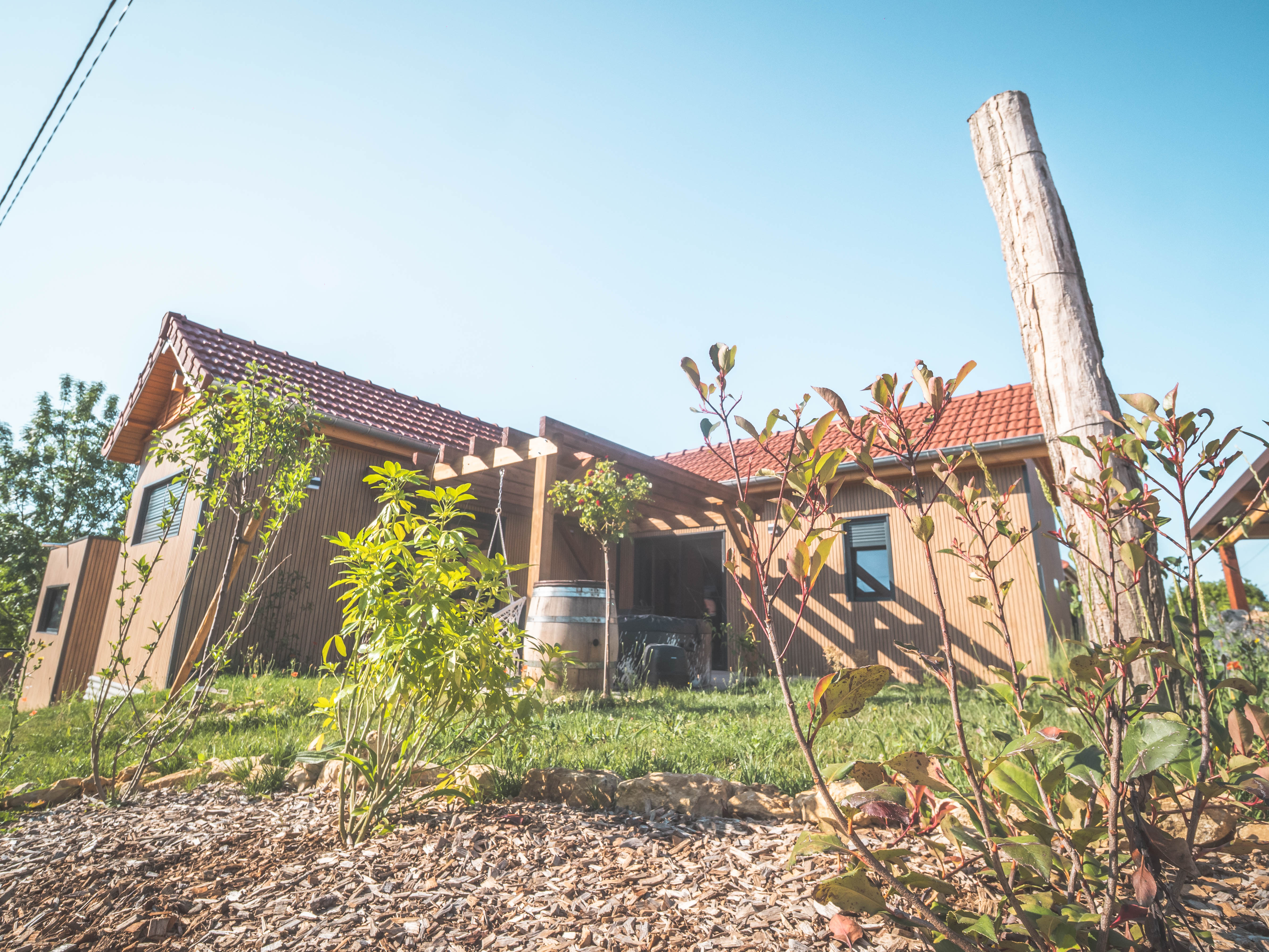 Ecolodge Le Pinot Meunier — Séjour avec spa à 2 pas de Nigloland à Dolancourt — vue intérieure