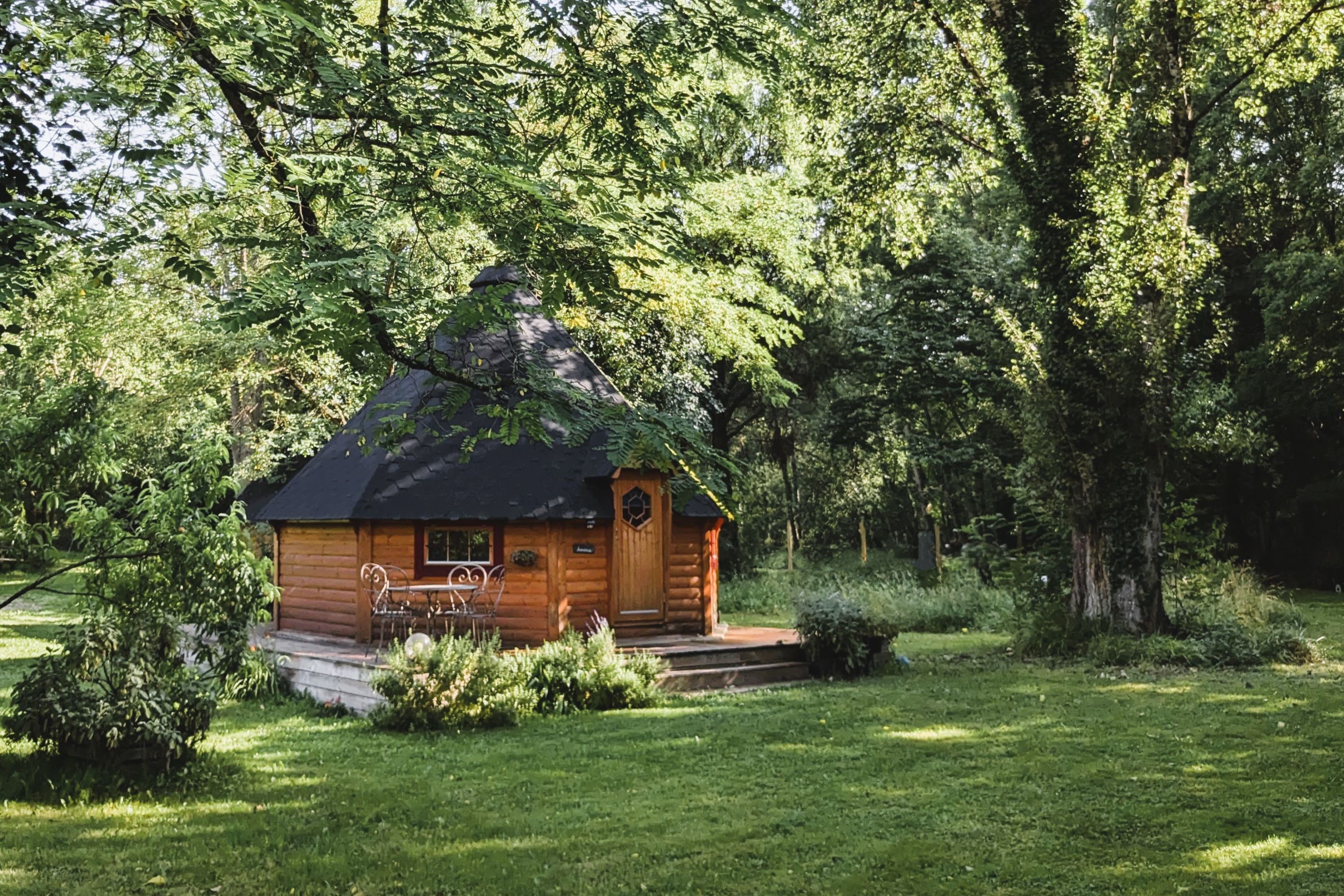 Le kota à l’ombre d’Yggdrasil — Kota avec spa à Lot-et-Garonne à Agen — vue intérieure
