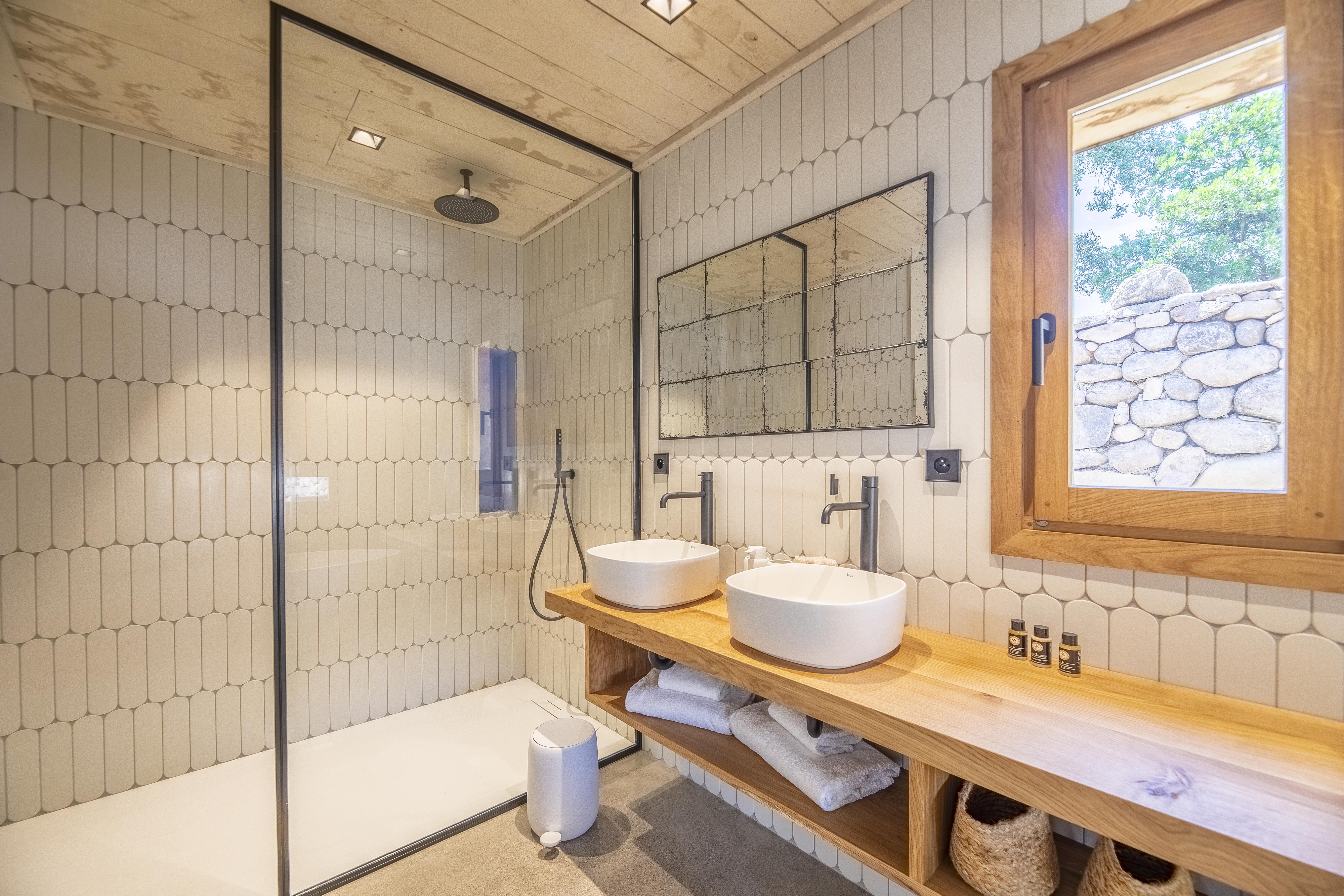 Auriga, Casette Casanghjulina — Maison insolite avec spa à Porto Vecchio à Porto-Vecchio — cuisine