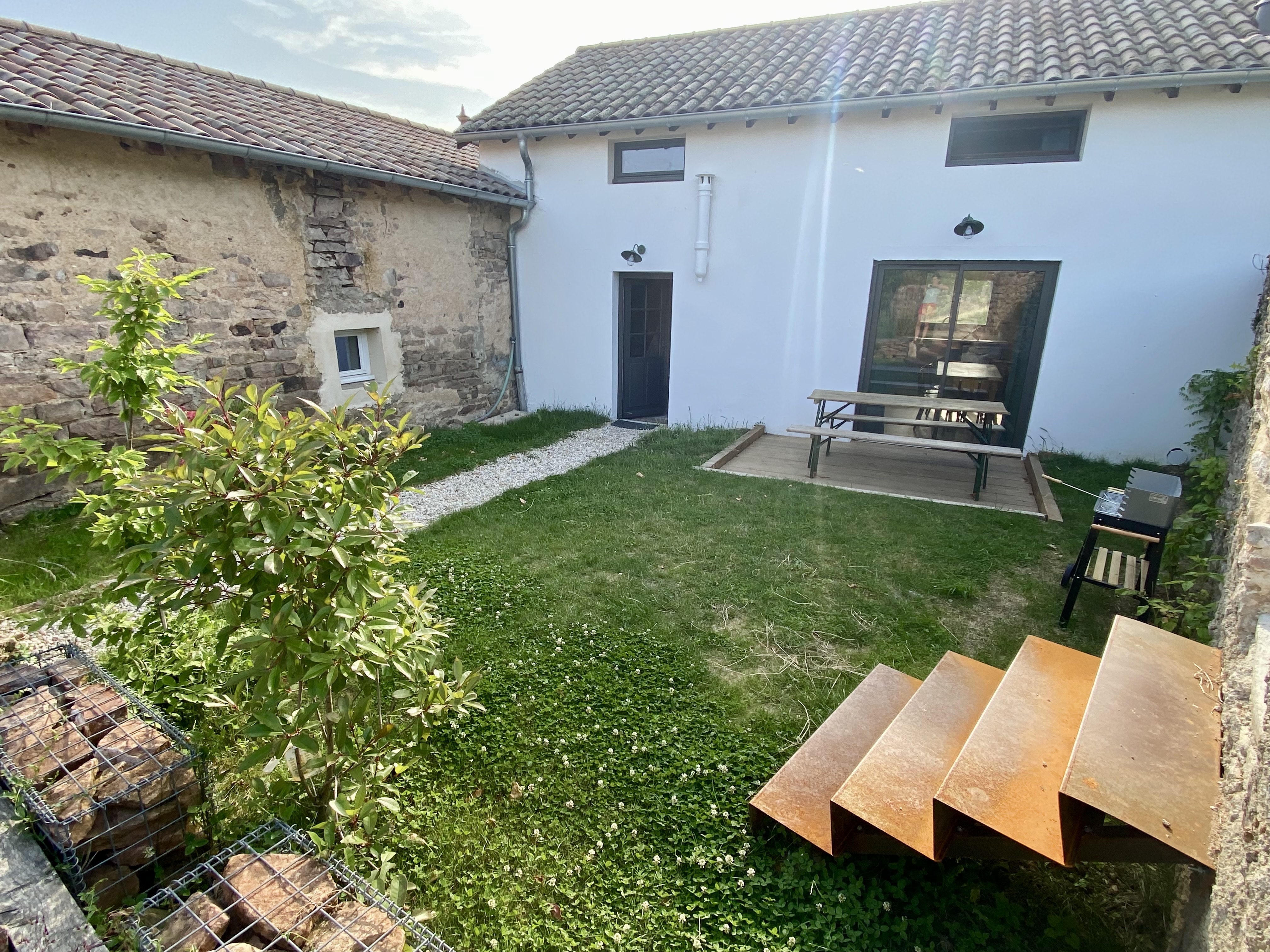 Maison des Vendangeurs — Maison insolite avec spa à Saône-et-Loire à Mâcon — chambre