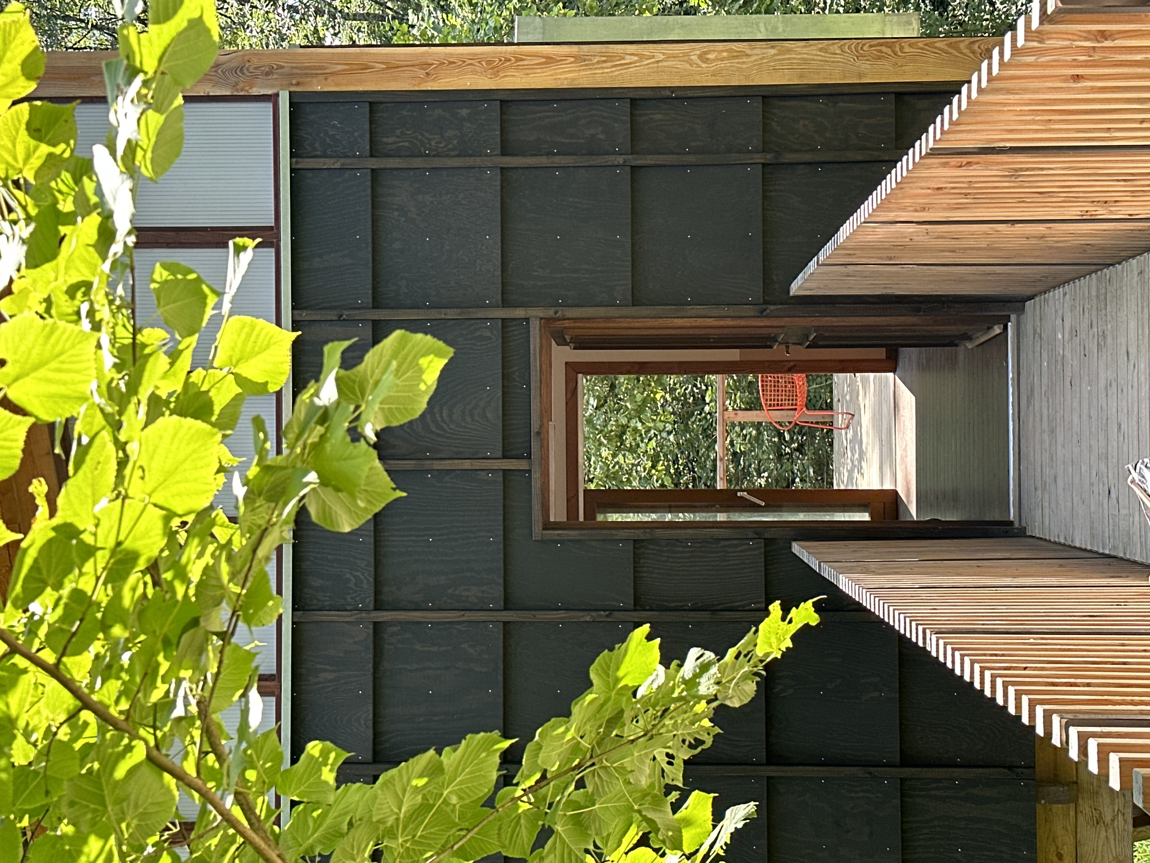 La Kioub - Une cabane sur pilotis au cœur des Jardins Secrets à Vaulx — chambre