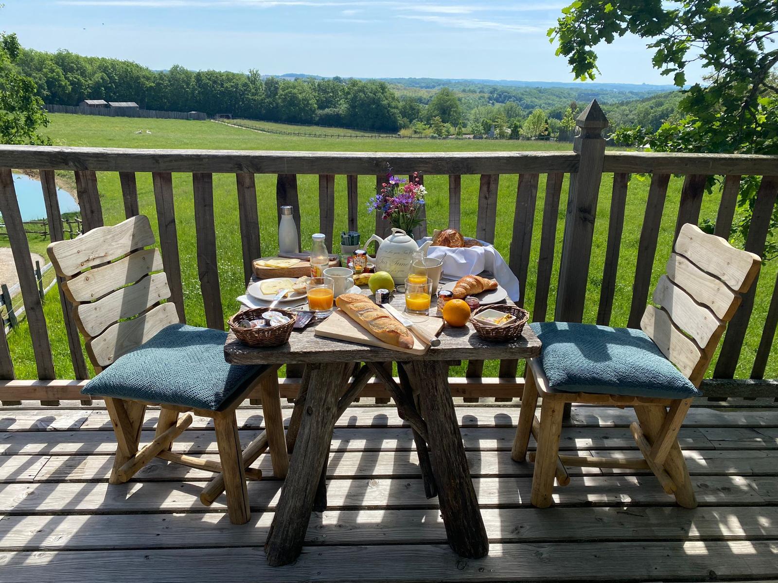 Cabane Château Monbazillac & Spa : une expérience en hauteur à Beaumontois En Perigord — vue intérieure
