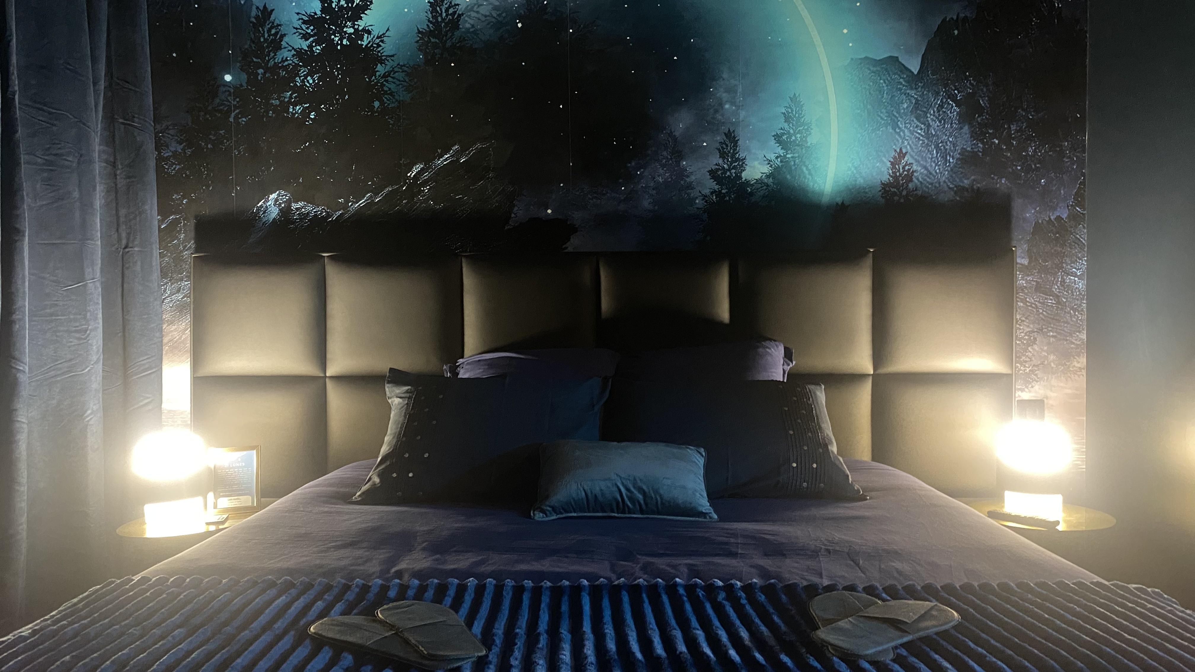 Dormez sous la Lune Bleue — Chambre à thème immersive à Roanne à Roanne — salle de bain