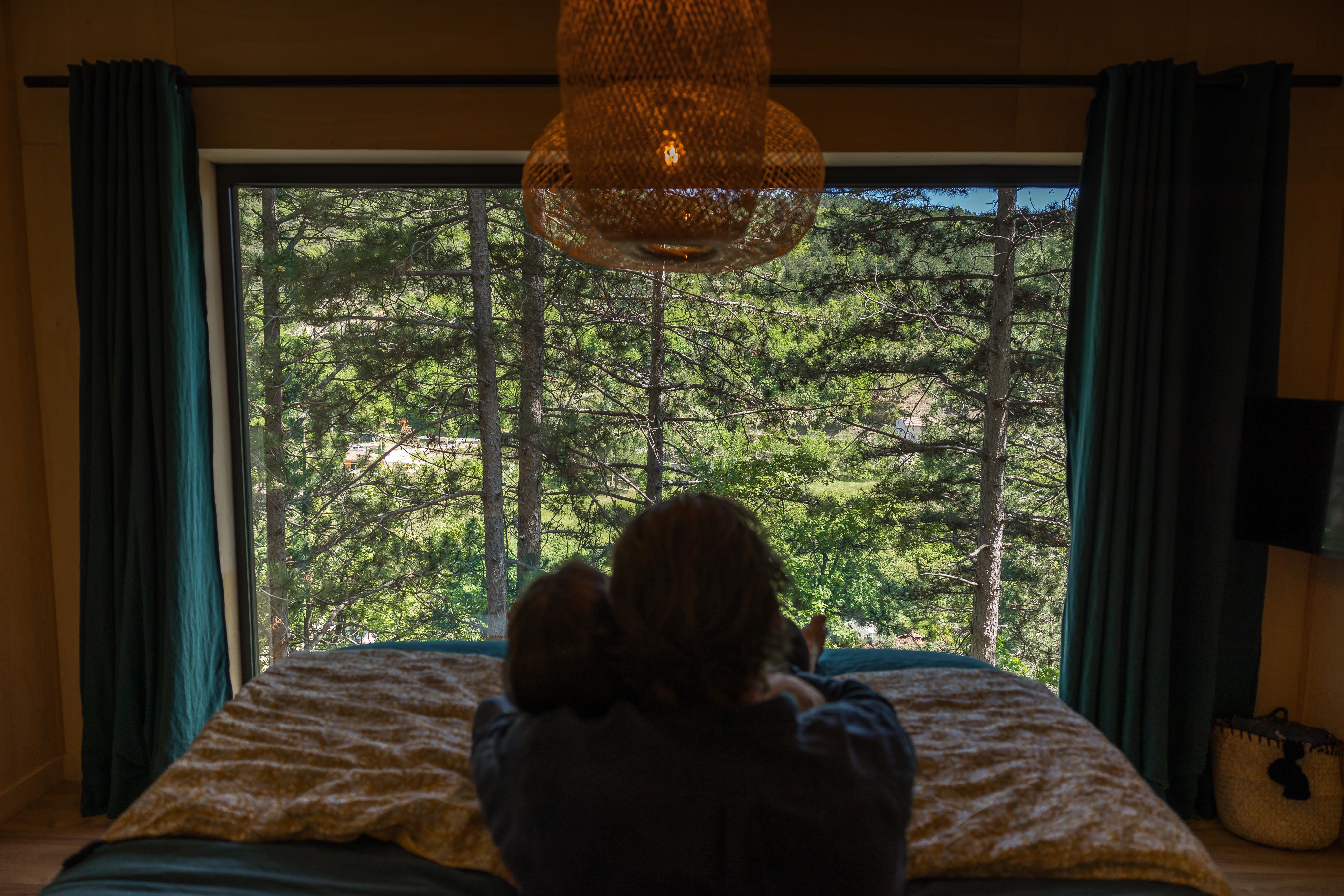 Cabane La Parenthèse — Nuit avec spa privatif à Dieulefit (Drôme) à Dieulefit — cuisine