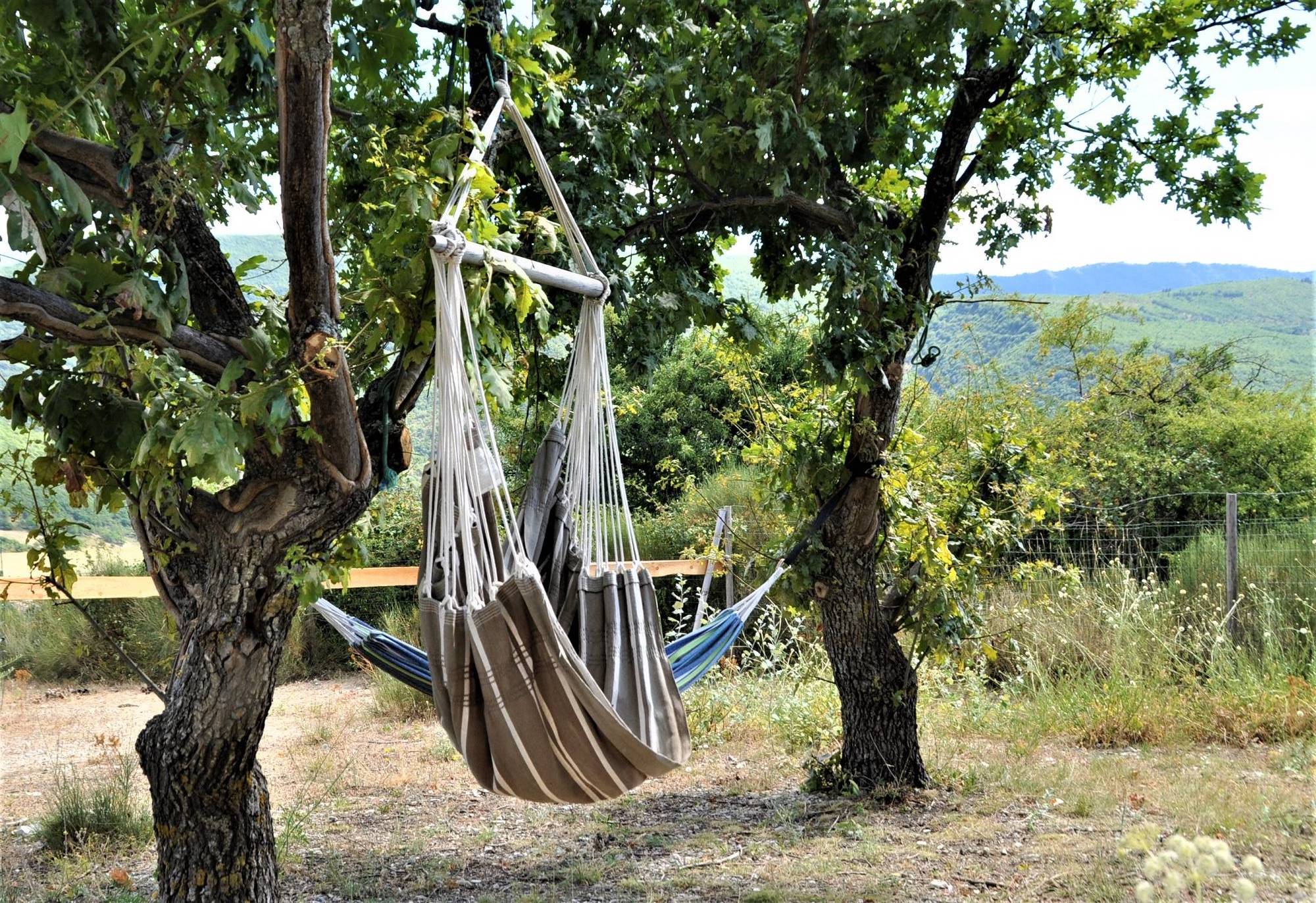 La Tiny de Peggy — Tiny House avec spa à Alpes-de-Haute-Provence à Sisteron — environnement naturel
