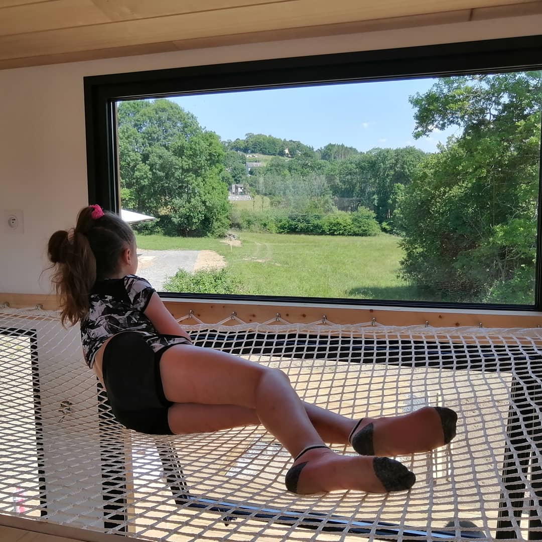 Tiny-House L'ours des Pyrénées — Séjour bien-être avec bain nordique à Hautes-Pyrénées à Tarbes — salle de bain