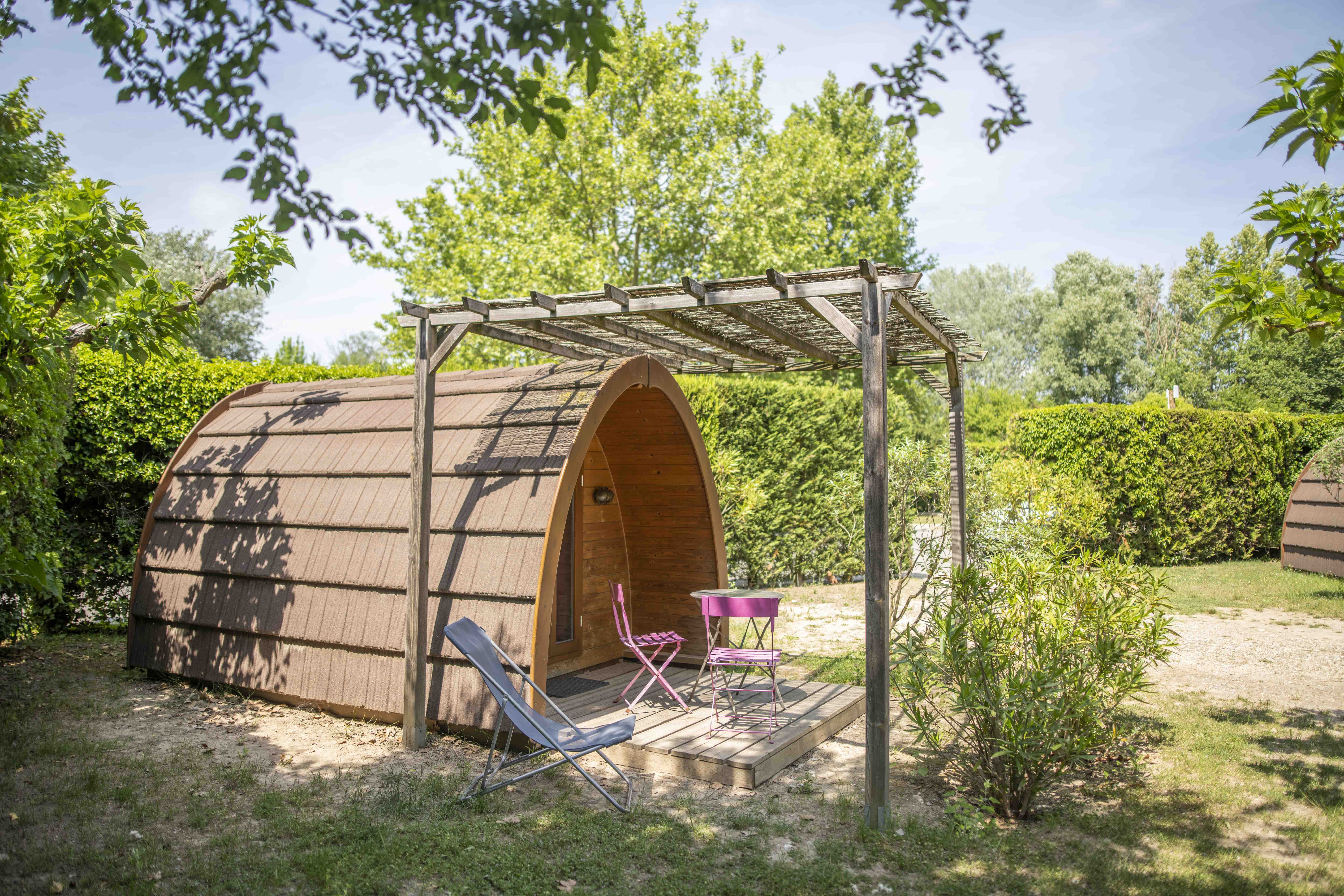 Un pod enchanteur au cœur de la Provence à L'isle-Sur-La-Sorgue — espace de vie