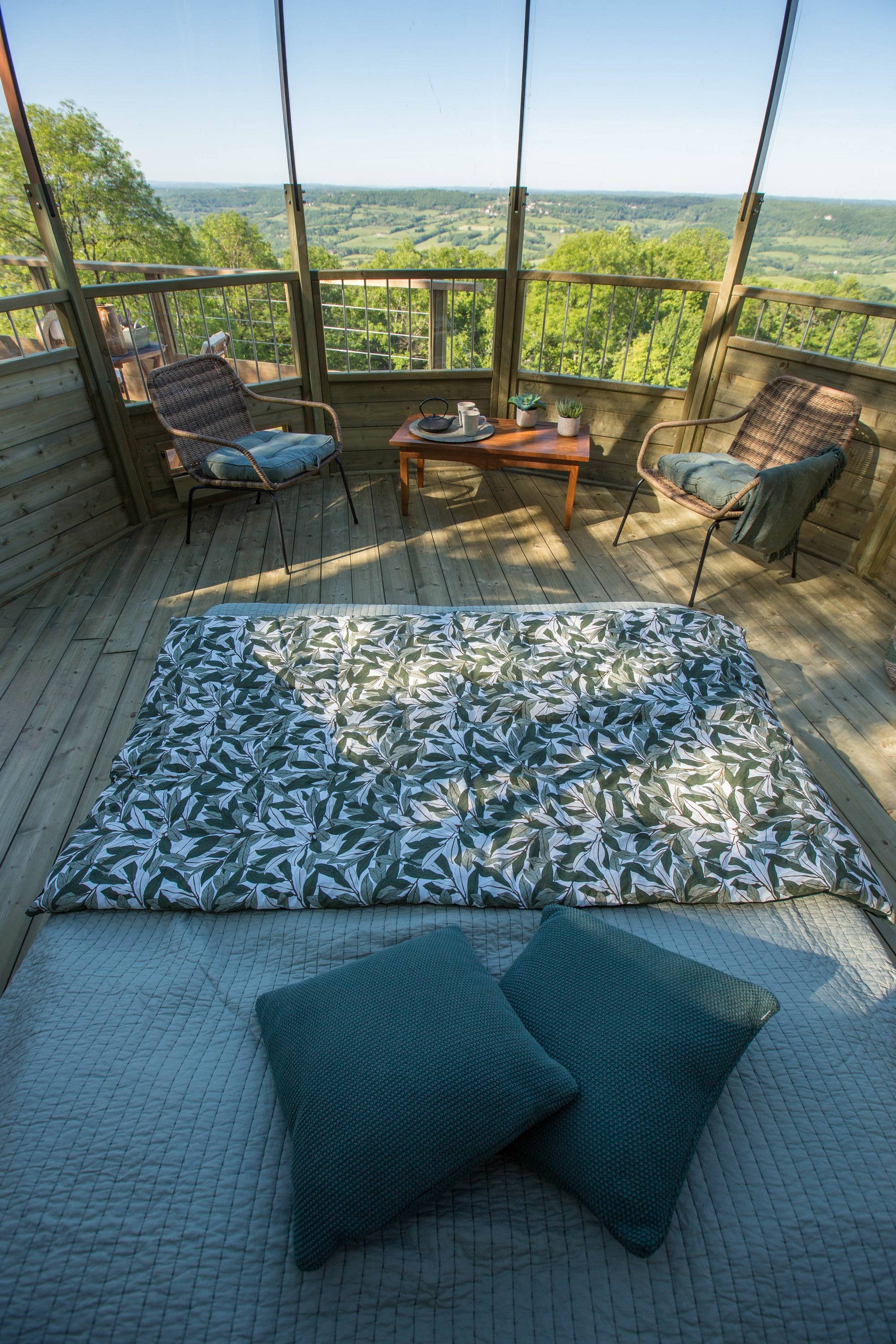 La Domostella : un dôme enchanteur au cœur du Limousin à Noailhac — détail architectural