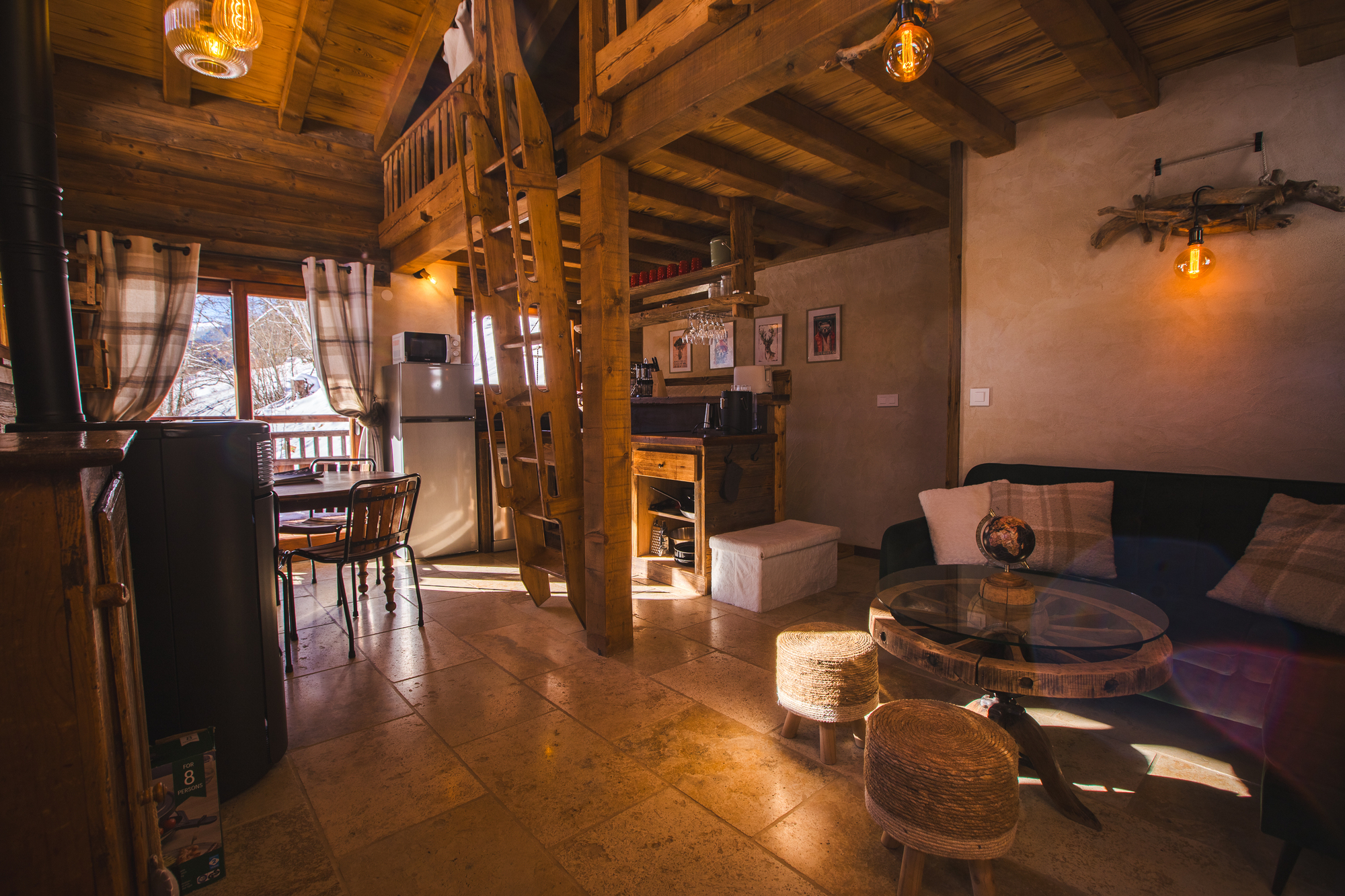 Chalet Explora — Séjour avec spa à Haute-Savoie à Annecy — vue intérieure