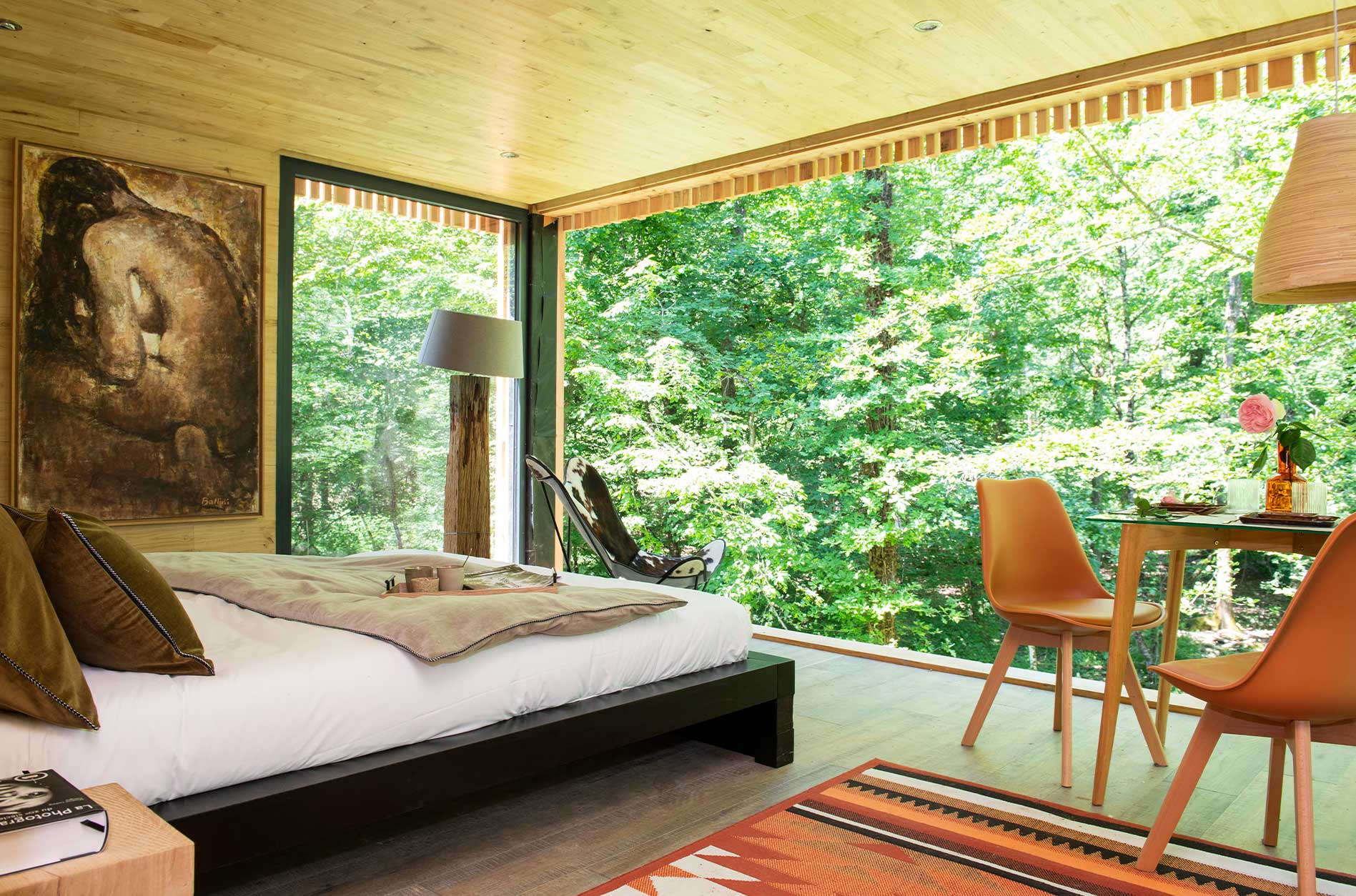 Lodge Nude & Spa : une expérience suspendue