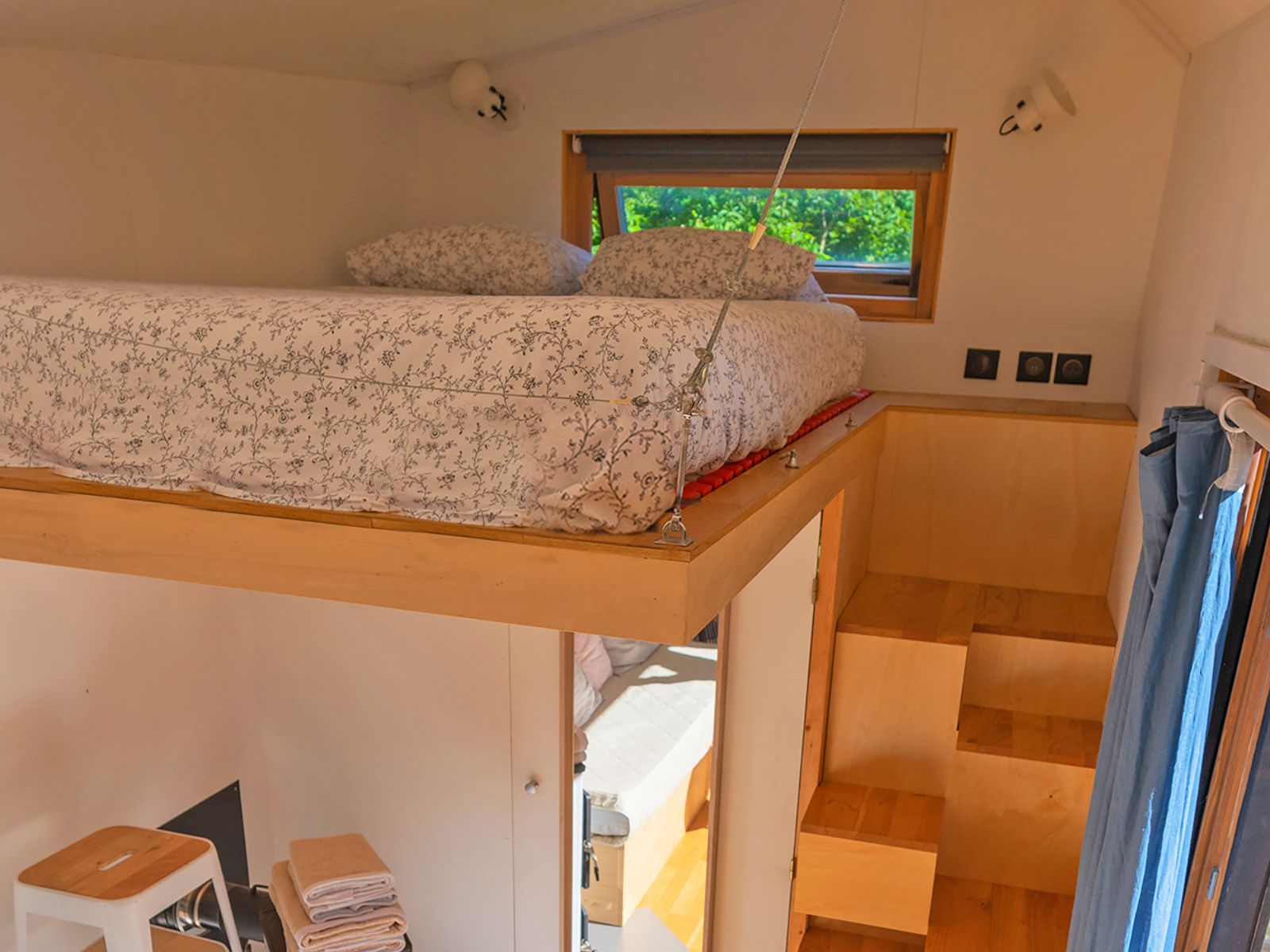Tiny house Cascade — Évasion avec spa à 2 pas de la rivière dans le Gard à Alès — environnement naturel