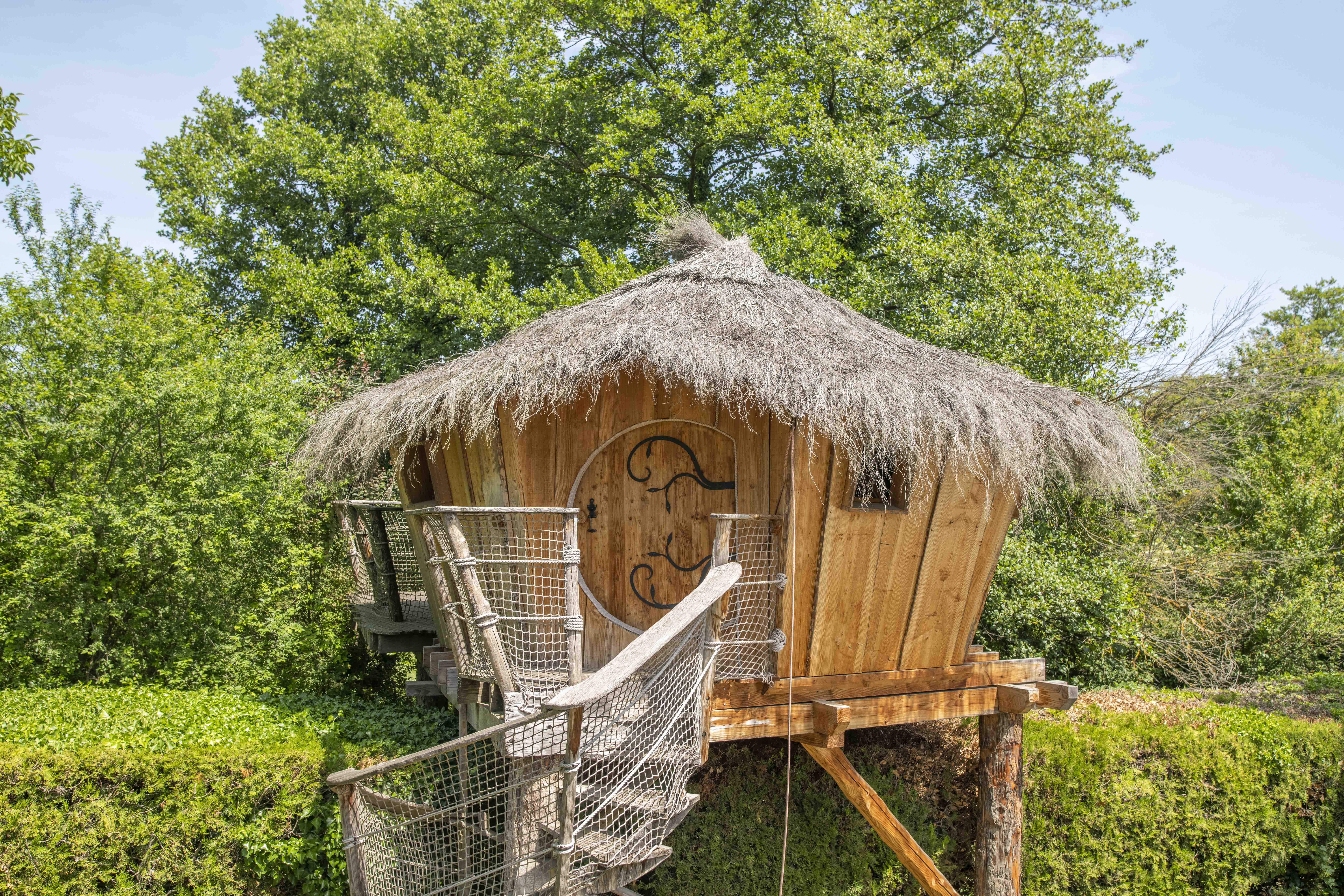La Cabane aux Oiseaux : une expérience suspendue en Provence à L'isle-Sur-La-Sorgue — vue intérieure