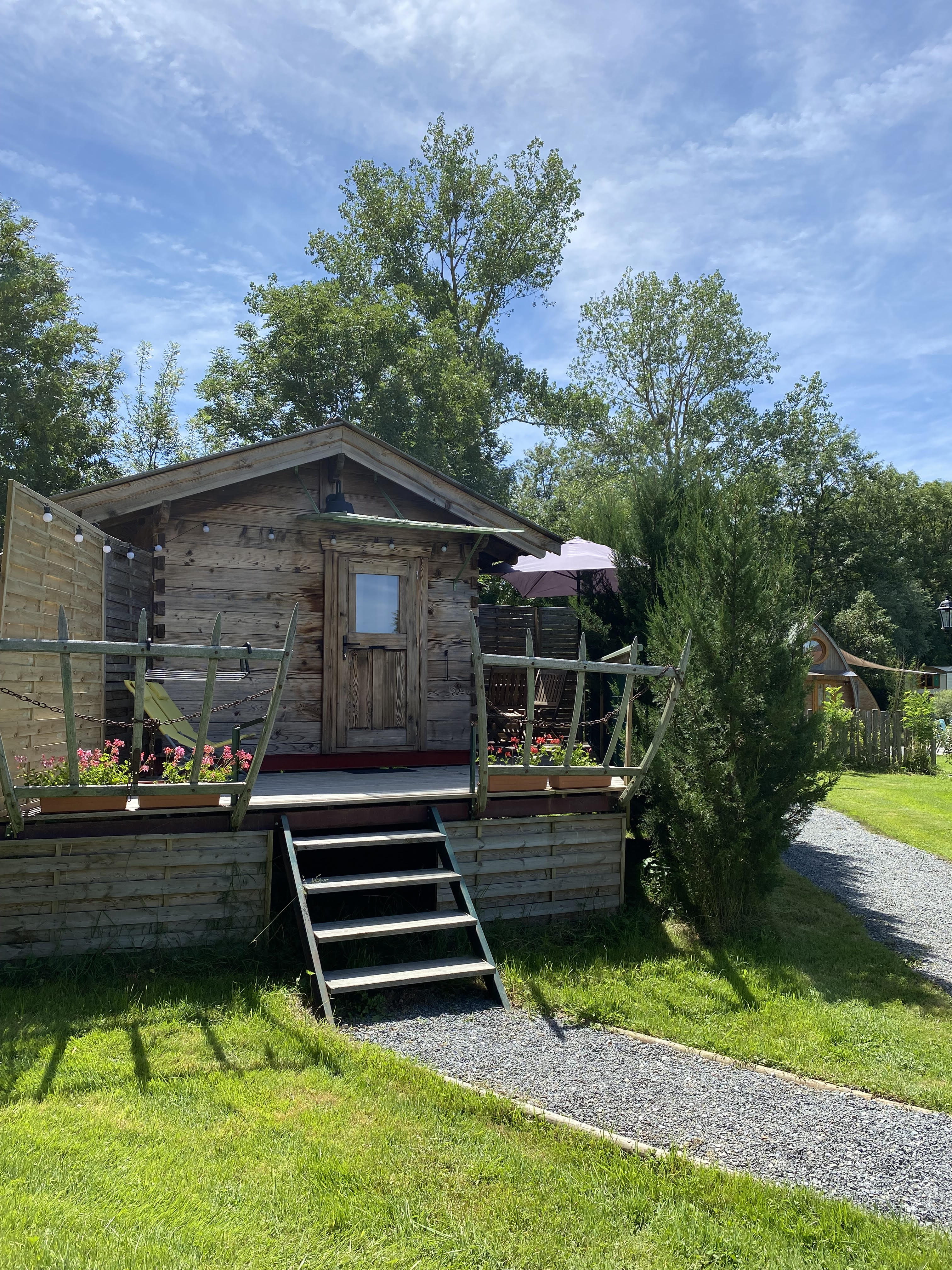 Tiny house 3-4 places — Séjour paisible avec spa à Puy-de-Dôme