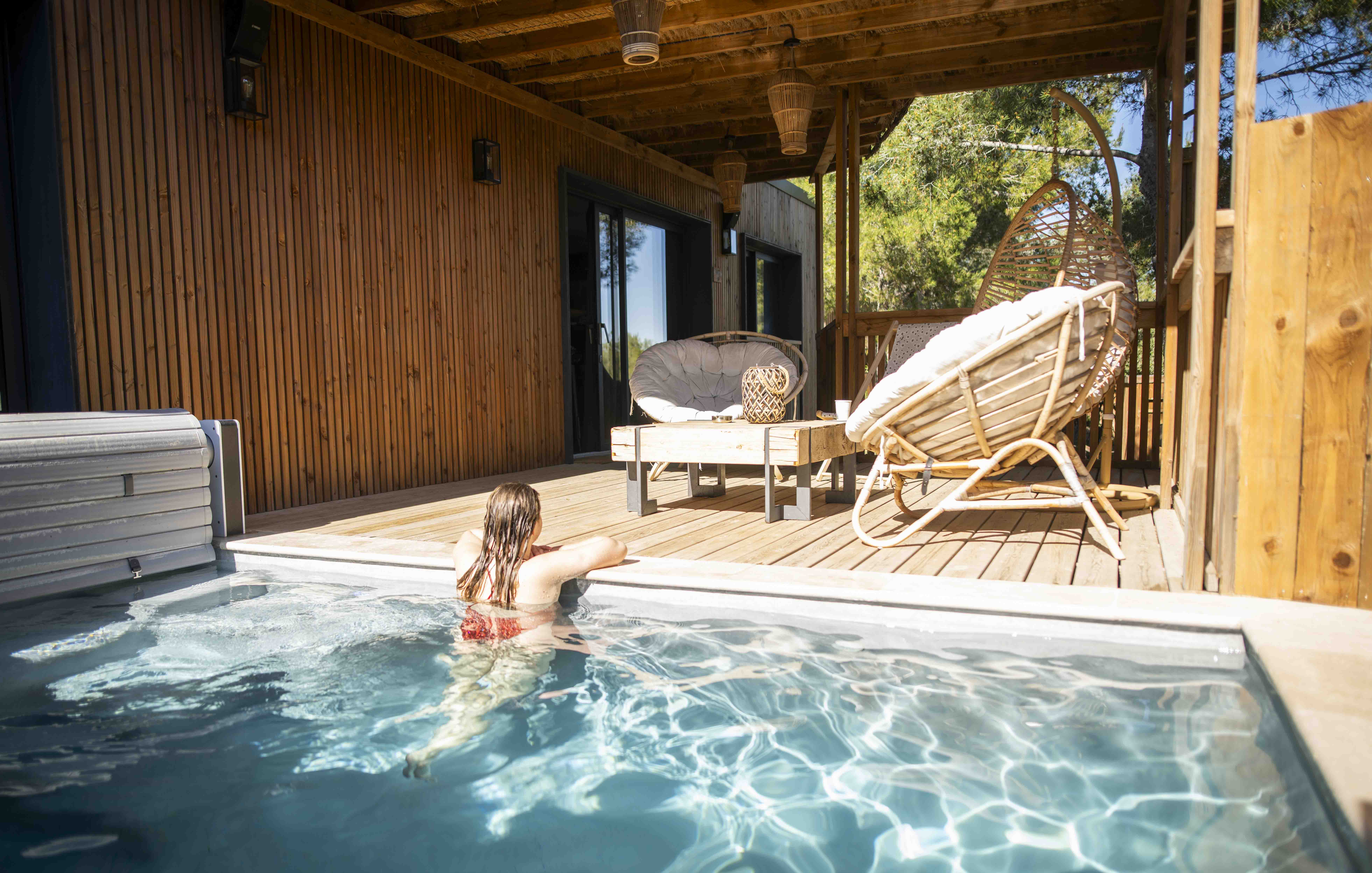 Villa XXL Safari — Cabane sur pilotis avec piscine à Gard à Alès — chambre