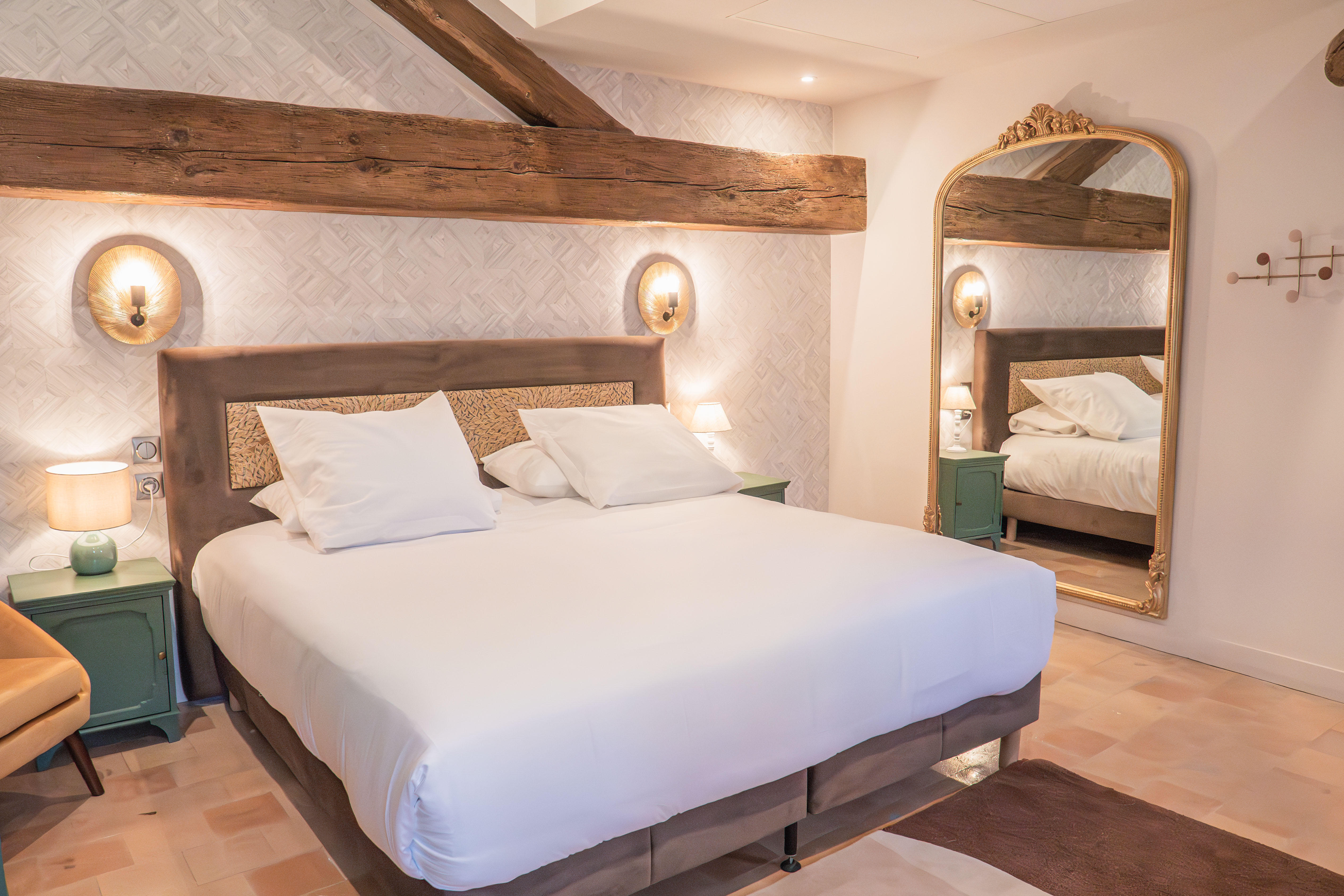 La Tour du Château : un gîte 5 étoiles au cœur de l'Occitanie à Pezenas — espace de vie