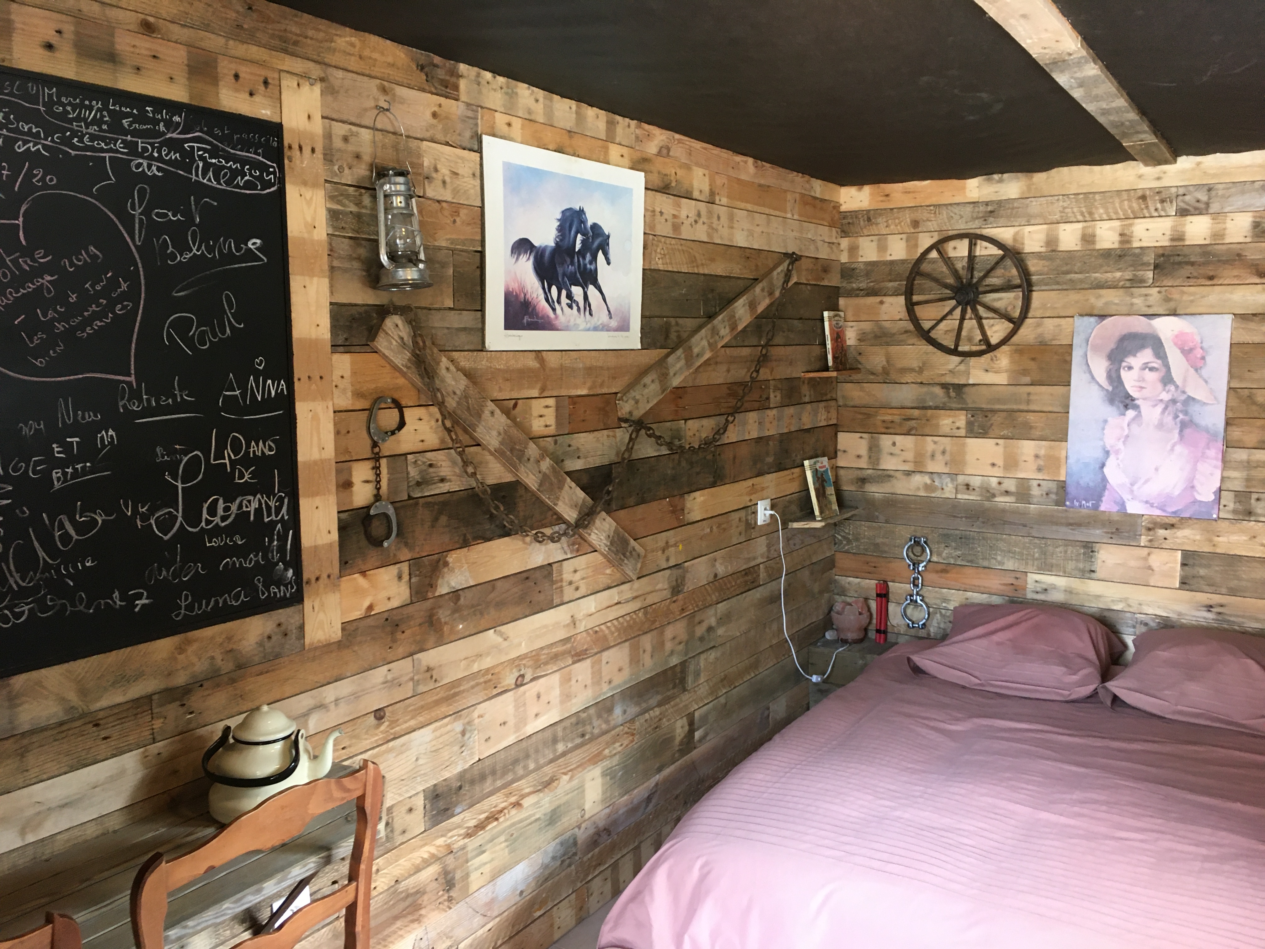 La Prison de Western City : une expérience immersive en Champagne-Ardenne — Suite à Barberey St Sulpice