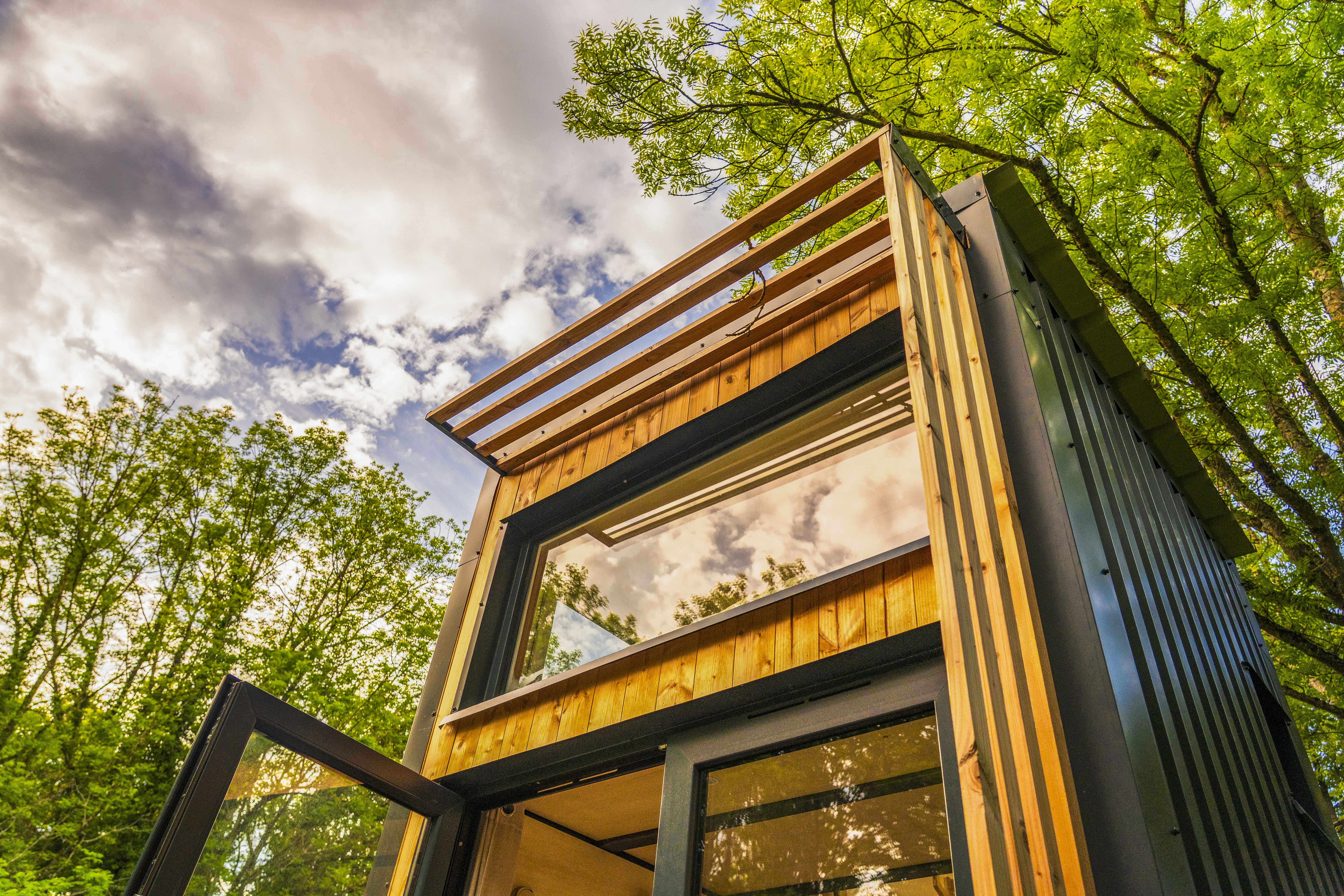 Le Bois aux Cheirilles — Tiny House panoramique à Saint-Diéry à Saint-Diéry — espace de vie