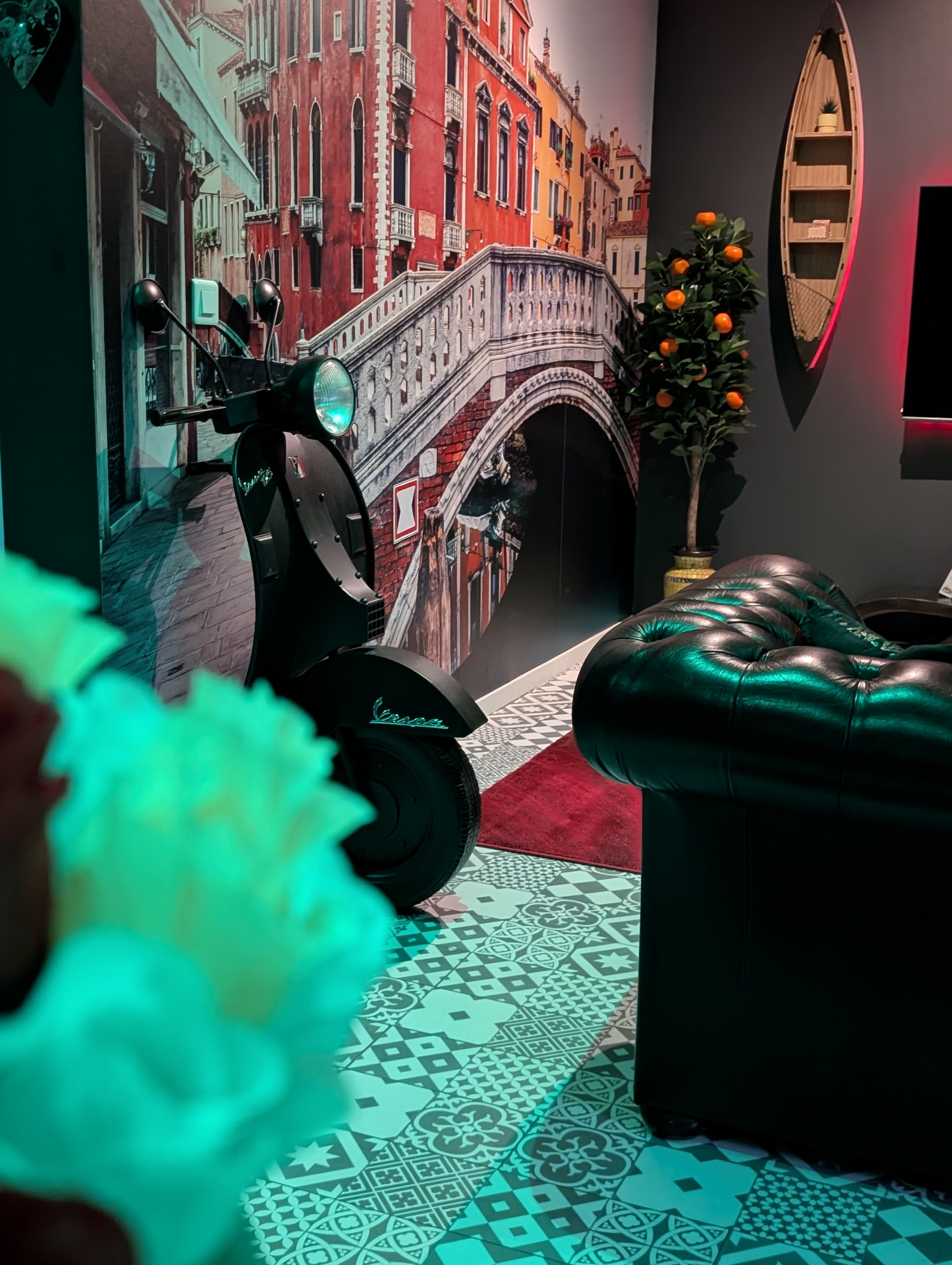 Nuit insolite avec Spa — Maison immersive à Passage d’Agen (Lot-et-Garonne) à Agen — chambre