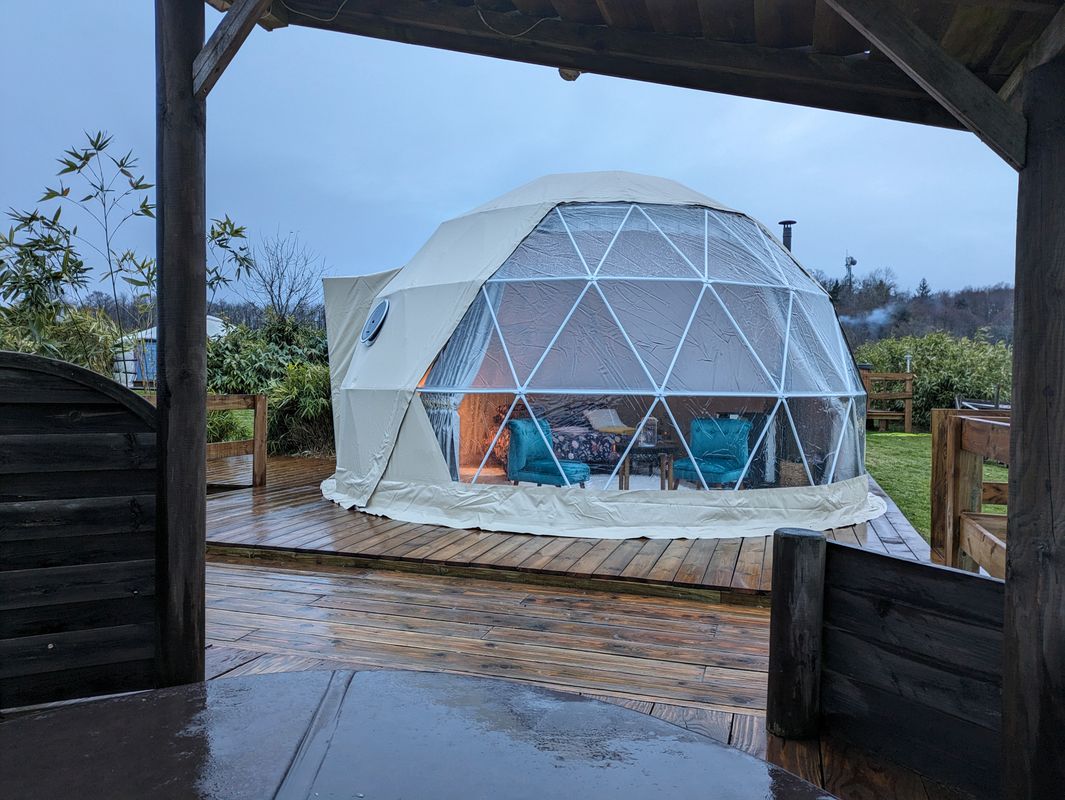 Le Dôme Tourtereaux — Dôme avec skydome à Isère