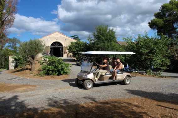 Cabane Bourinne : une immersion en hauteur en Languedoc-Roussillon à Villalier — espace de vie