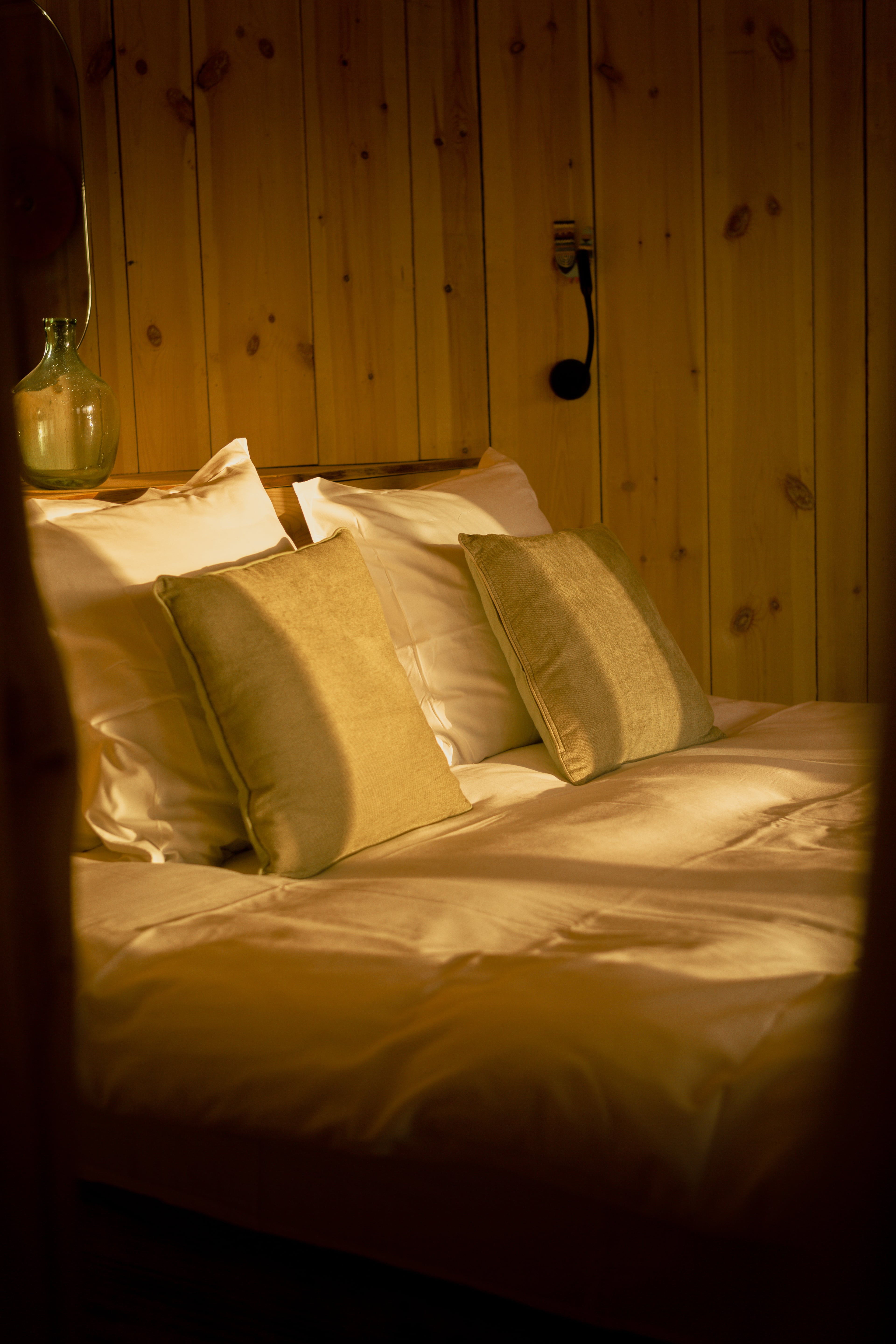 Cabane Spa Douce Nuit — Cabane sur pilotis avec bain nordique en Oise à Saint-Léger-Aux-Bois — vue depuis la terrasse