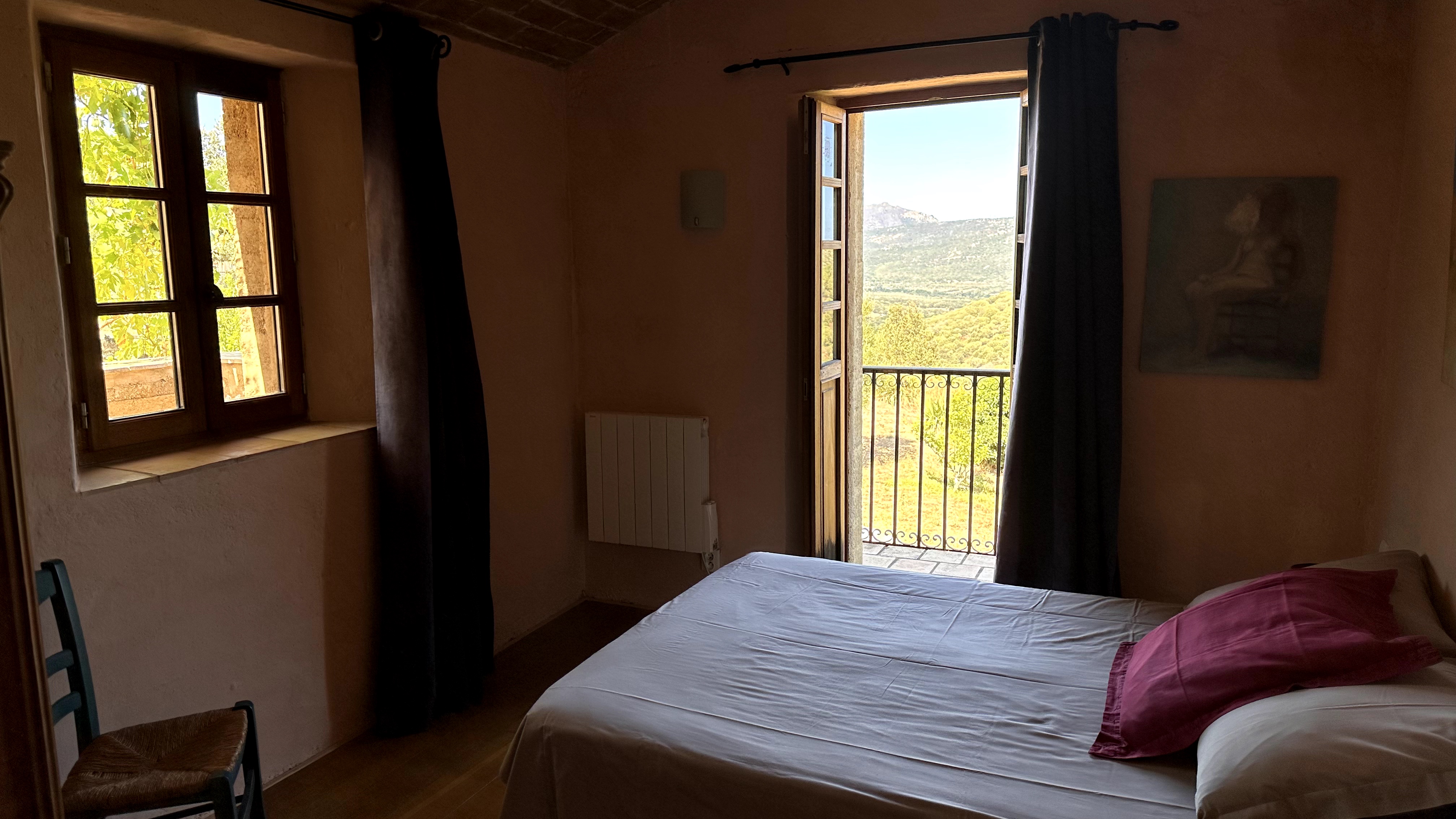 L'Ombria — Maison insolite avec piscine à Haute-Corse à Bastia — environnement naturel