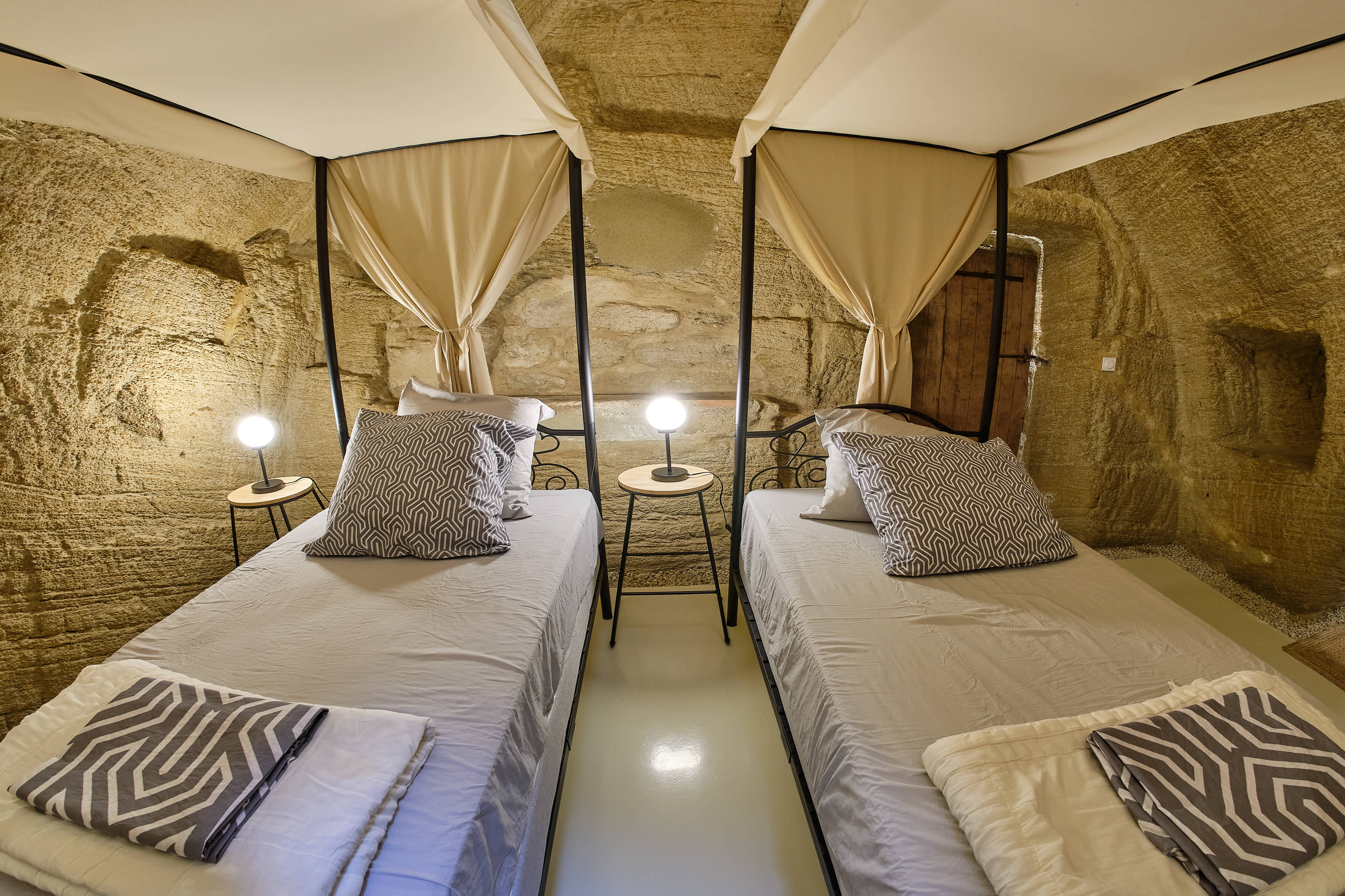 TrogloMoro — Maison troglodyte avec spa à Maine-et-Loire à Angers — détail architectural