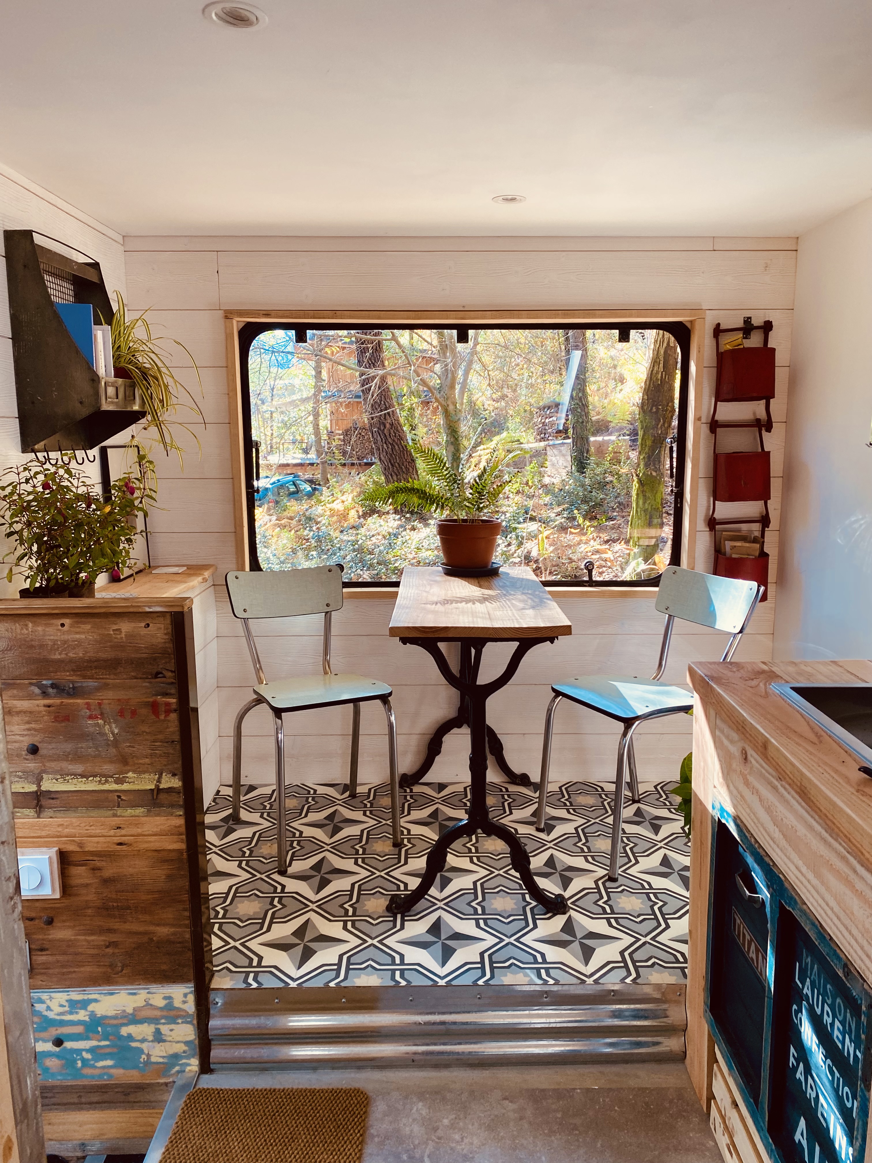 La Cabion — Tiny House avec spa à Gard à Nîmes — chambre