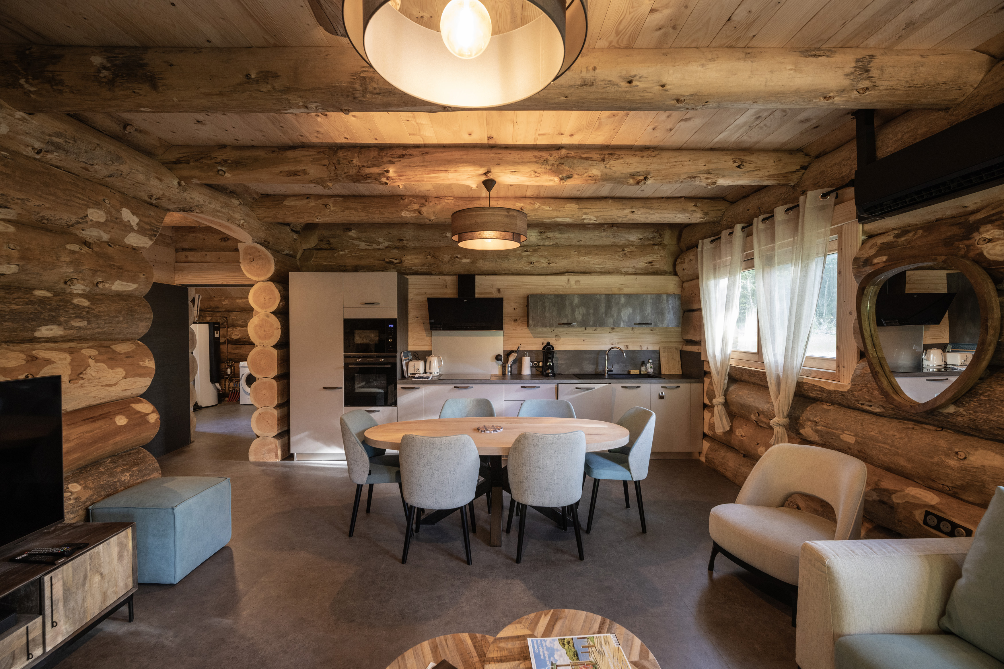 Gîte Le Vaugelade : un chalet romantique au cœur du Limousin à Faux-La-Montagne — chambre