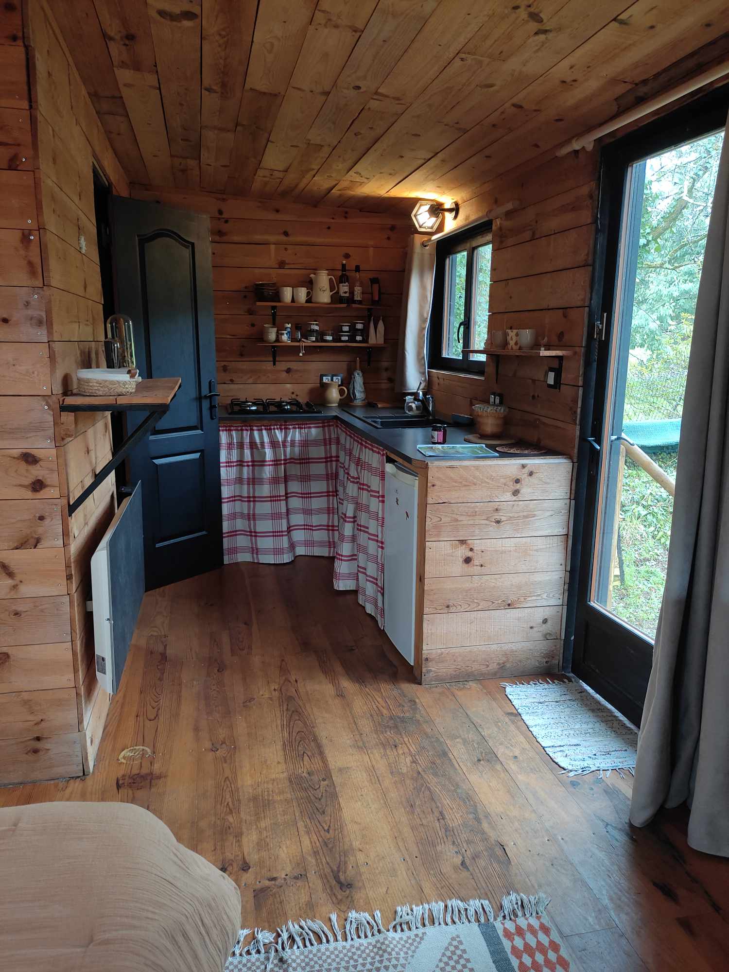 Tiny des Monts d'Arrée — Tiny House avec jardin privatif à Finistère à La Feuillée — salle de bain