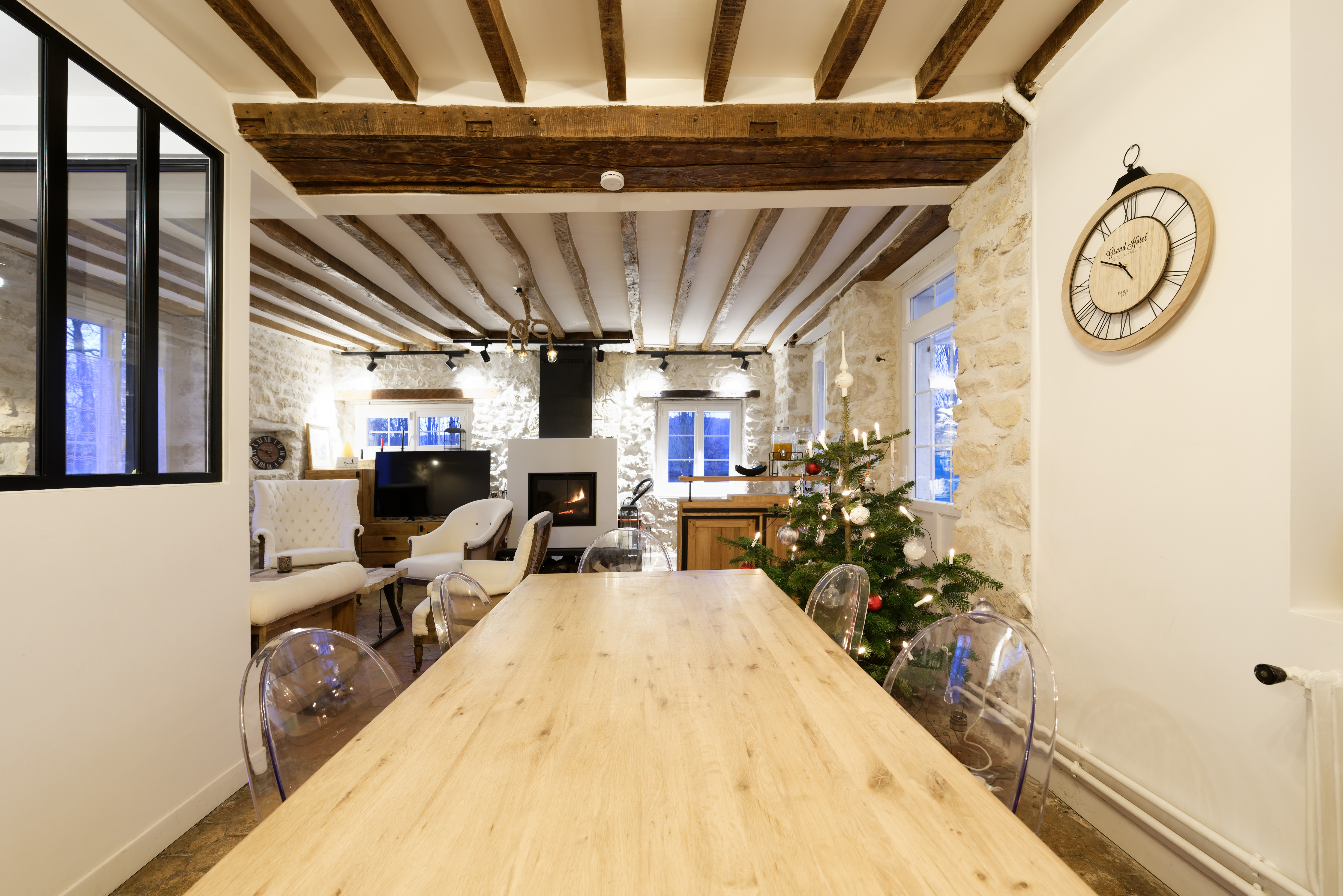 La Maison du Passeur — Maison insolite avec spa à Pressagny-l’Orgueilleux à Pressagny-l'Orgueilleux — espace de vie