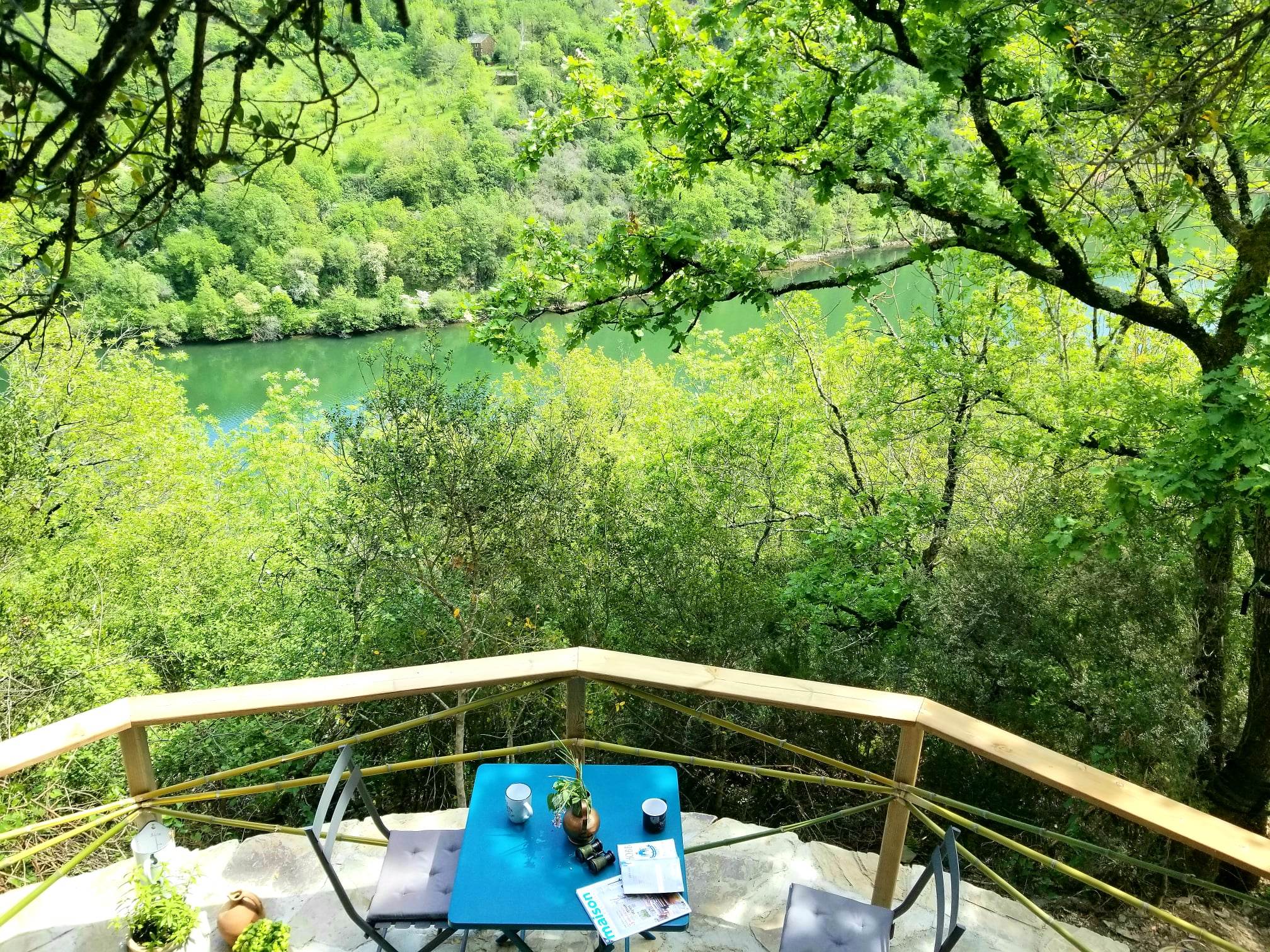 Cybèle — Bulle perchée avec vue rivière à Aveyron à Soulié du Tarn — chambre