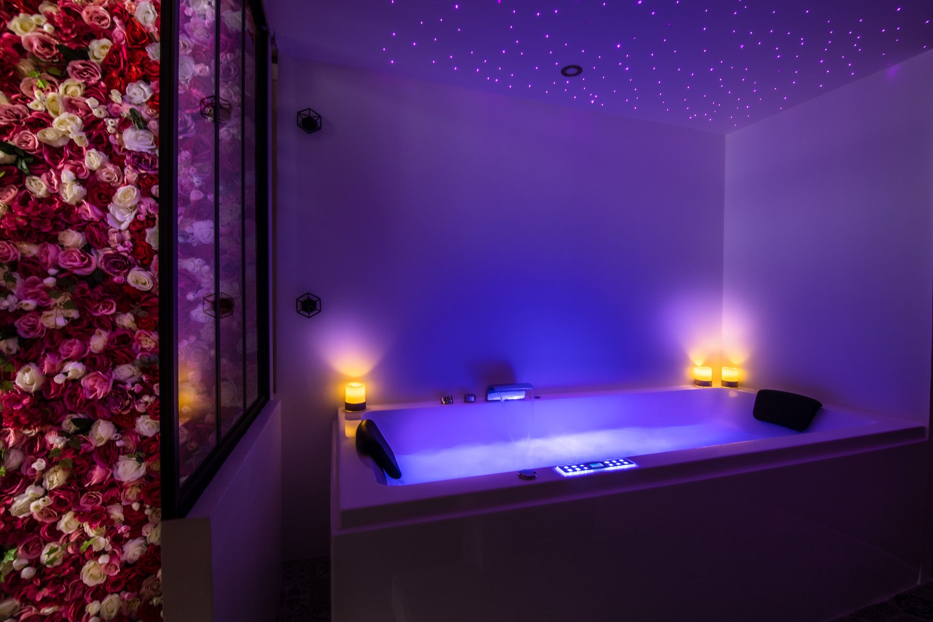 Évasion romantique dans la Suite Vénusa à Montpellier à Montpellier — vue intérieure