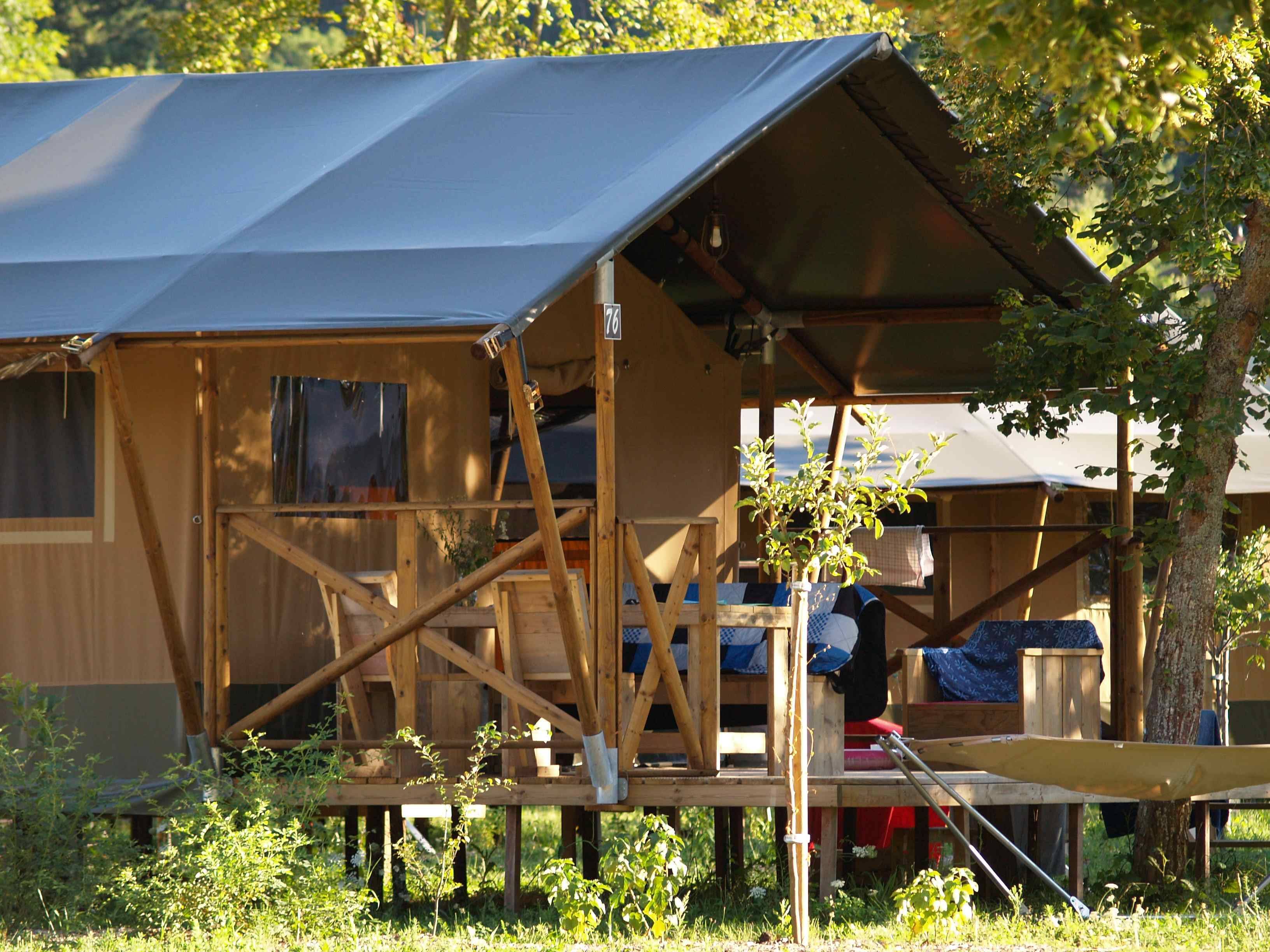 Lodge Safari : une immersion au cœur de l'Auvergne à Chamalières-Sur-Loire — espace de vie