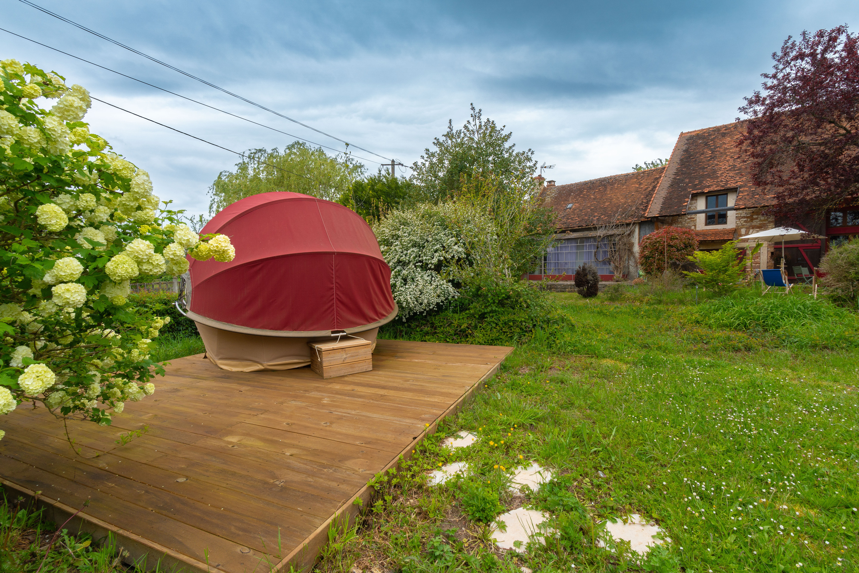 Un cocon étoilé en Bourgogne pour une escapade romantique à Messey-Sur-Grosne — cuisine