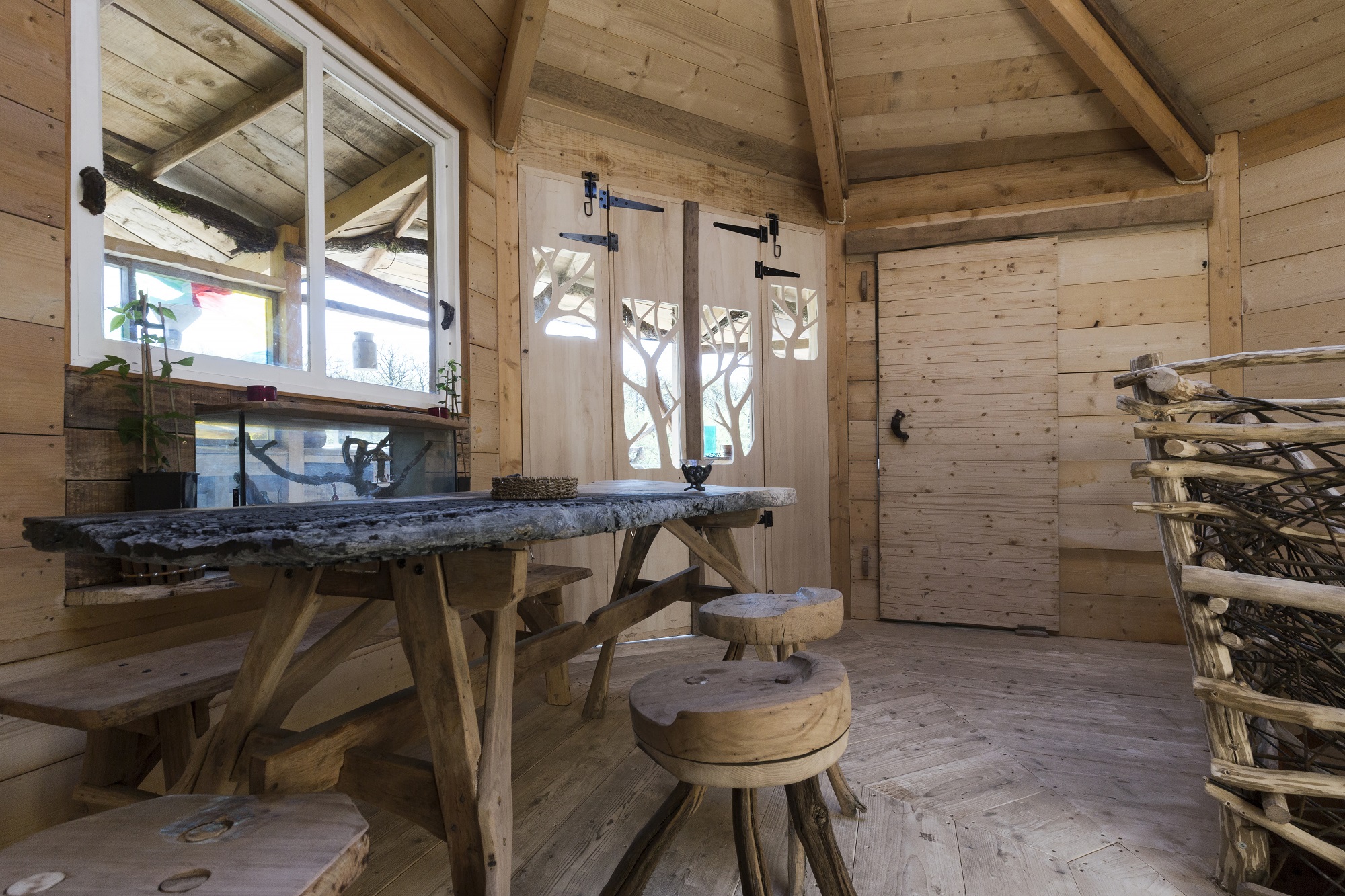 Gaia : une cabane végétalisée au cœur de la Lorraine à Vittel — vue depuis la terrasse