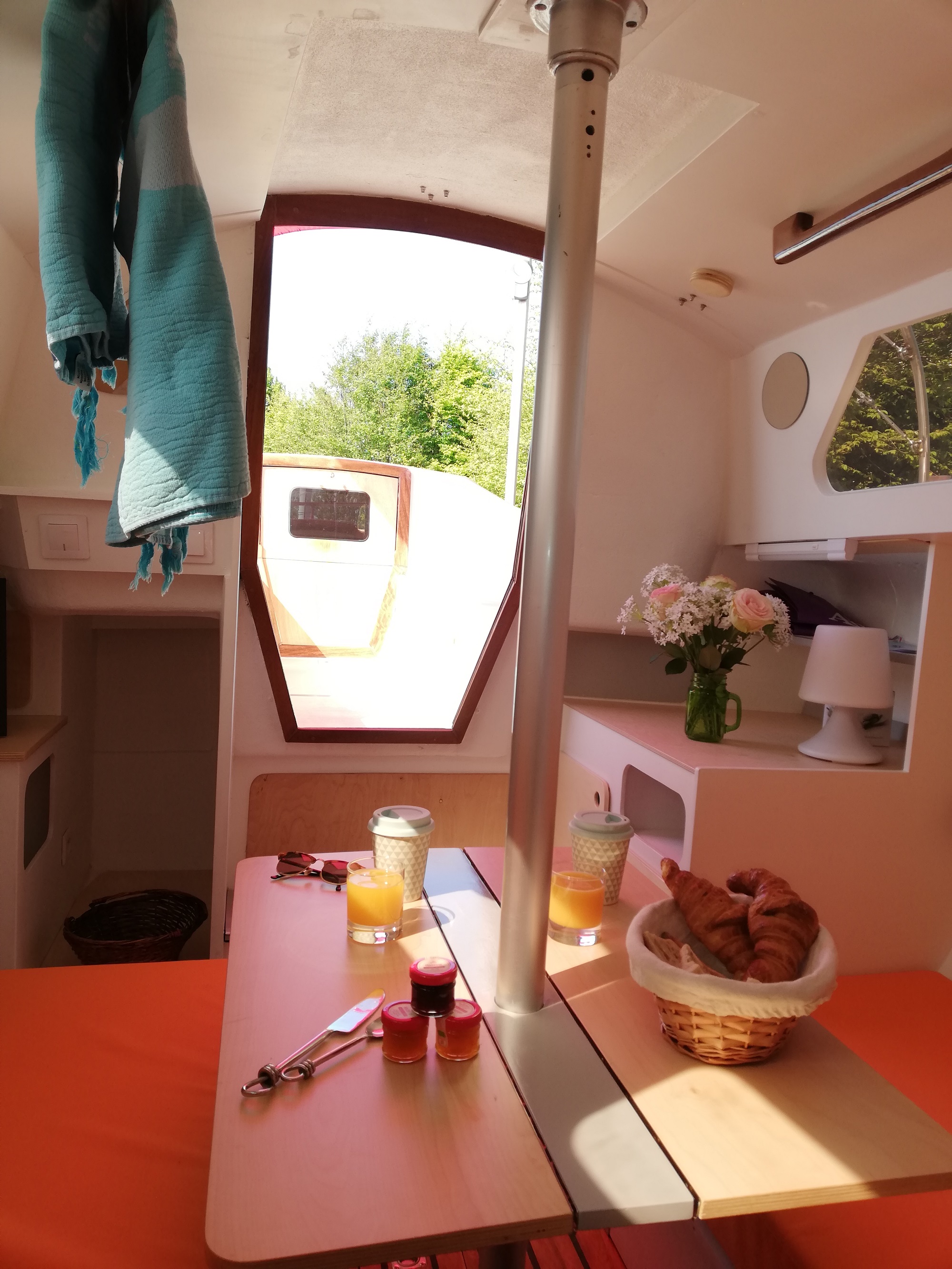 Vivez l'expérience unique du Bathô Marion en Haute-Normandie à Les Loges — salle de bain