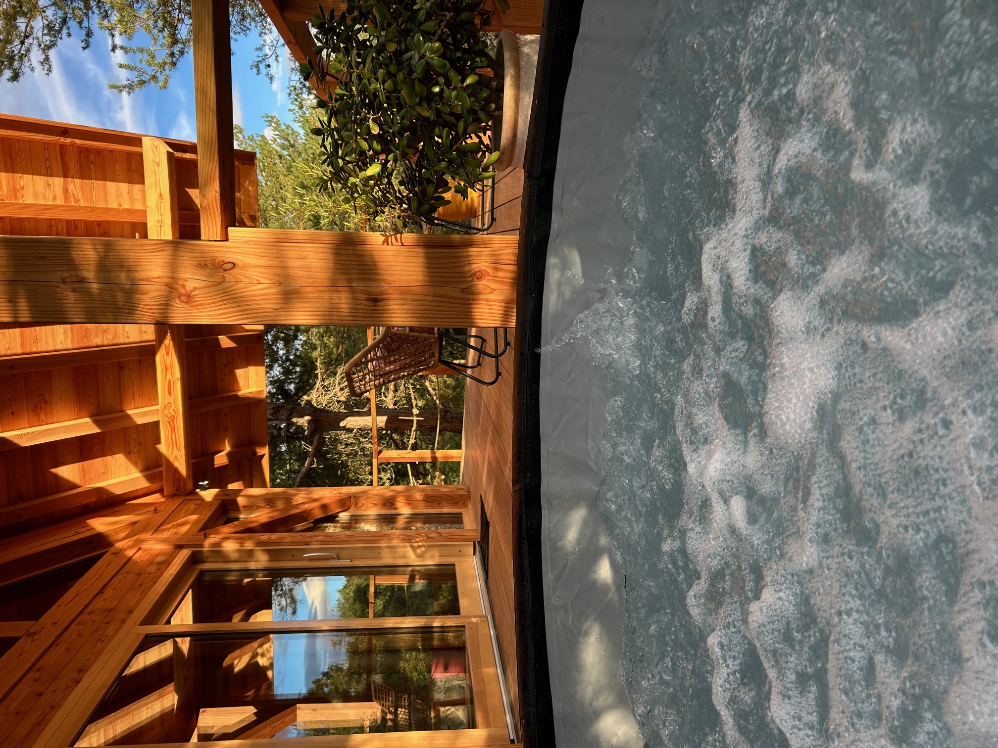 Chalet l'Echappée Belle - Spa : une évasion sensorielle en montagne à Chorges — chambre