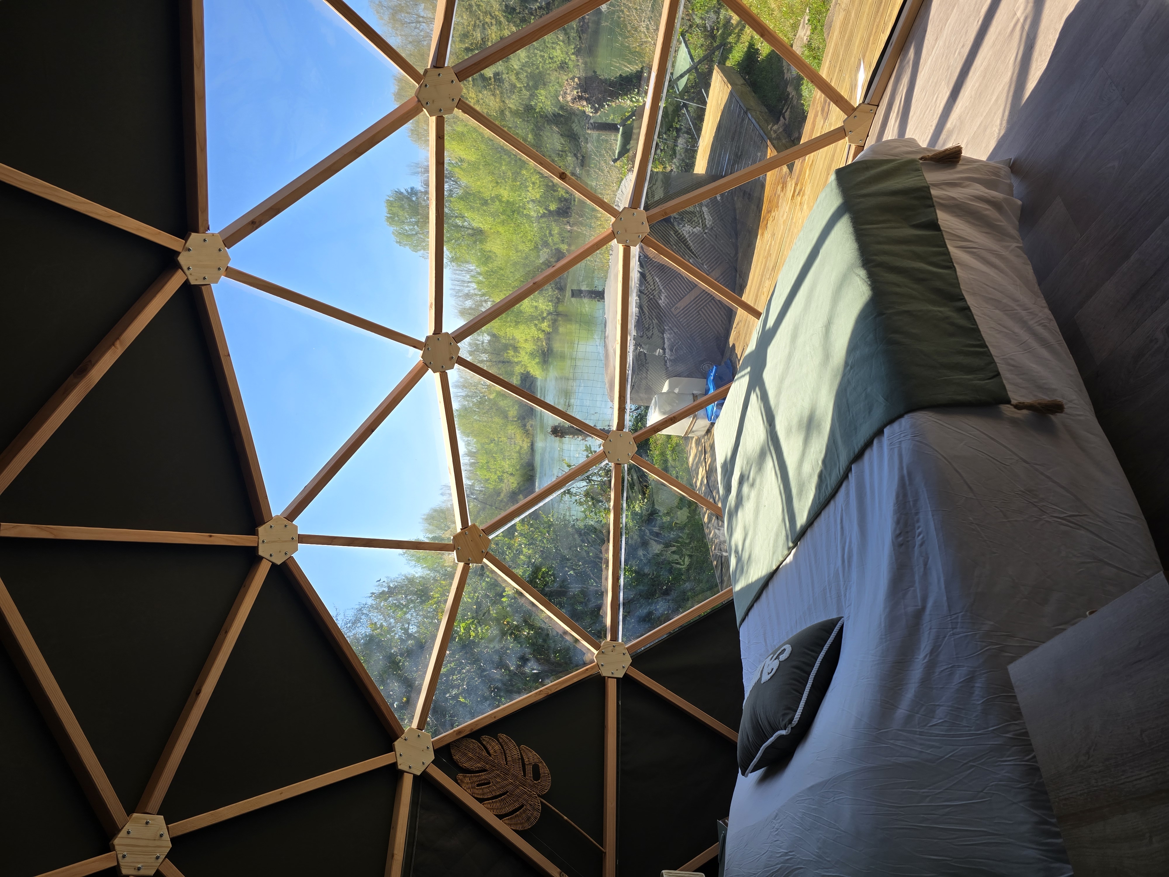 Dôme spa Cassiopée — Nuit insolite avec spa à Landes à Labenne — chambre
