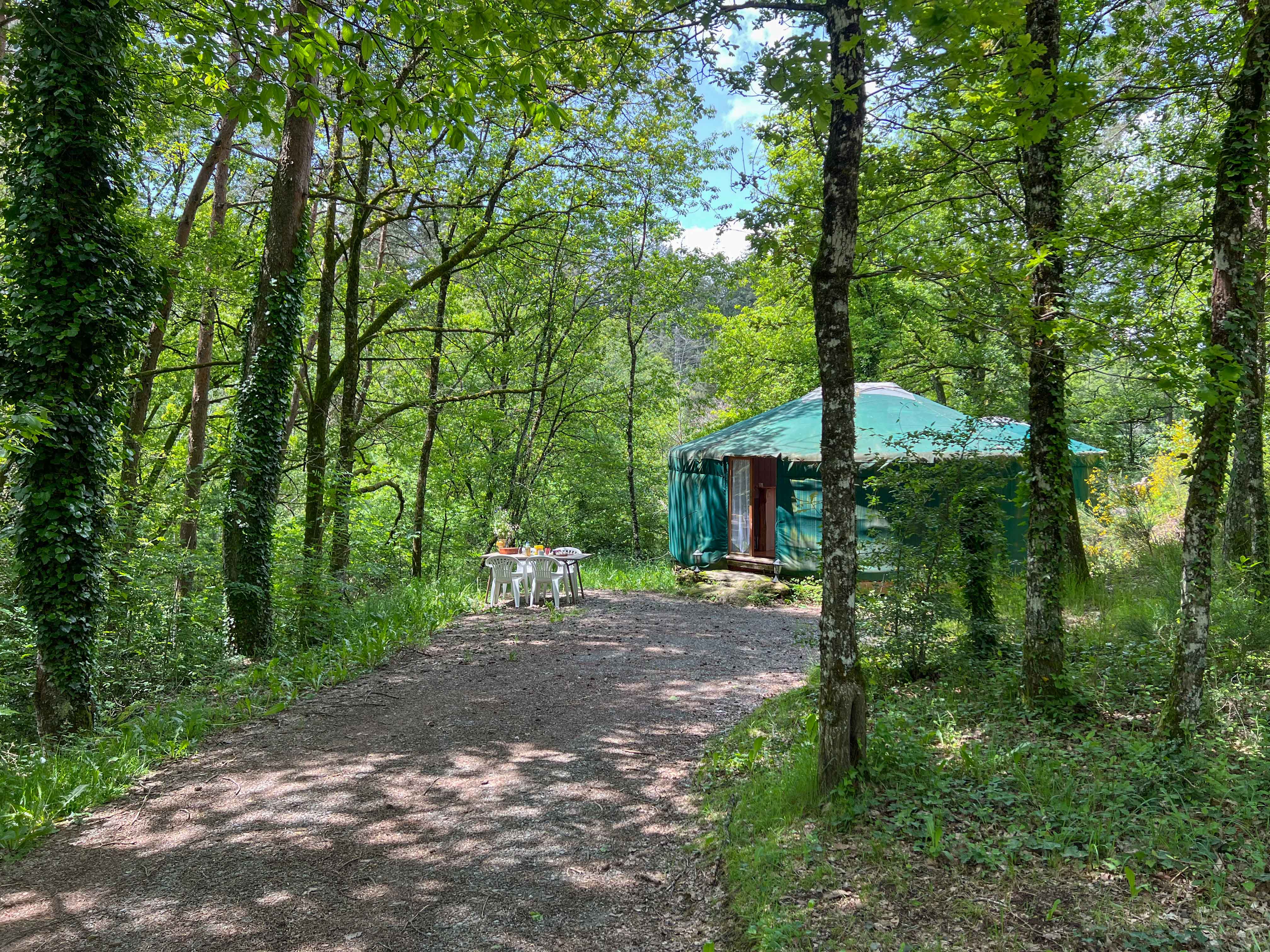 La Yourte Passionata : une immersion au cœur de l'Auvergne