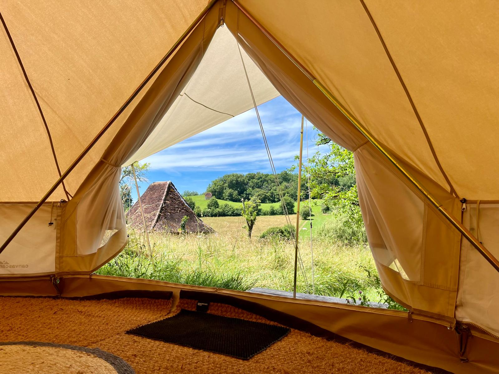 Tente Noix : une expérience immersive en pleine nature